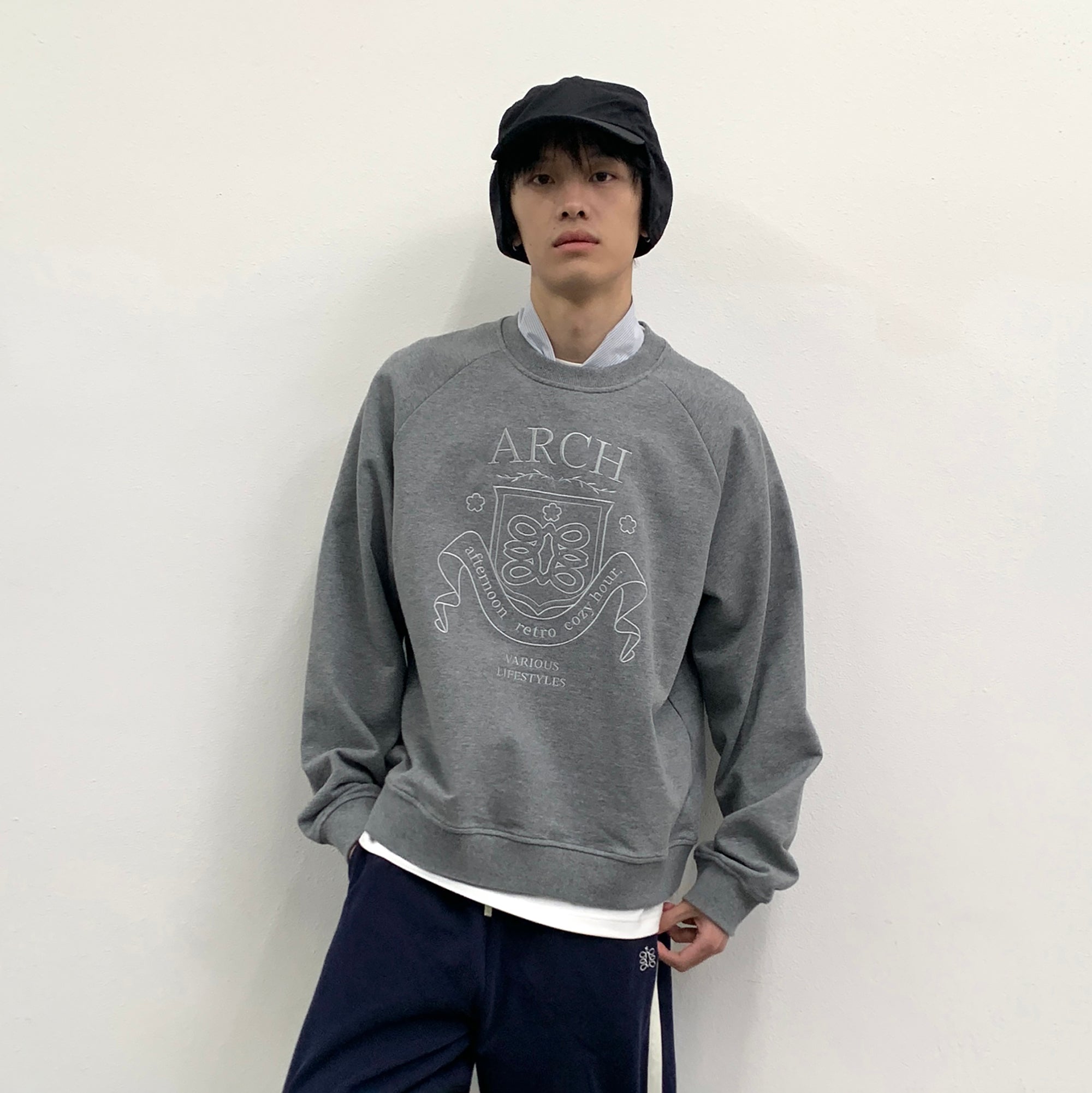 ROARINGWILD A ARCH Collegiate Loopback Raglan Sweatshirt