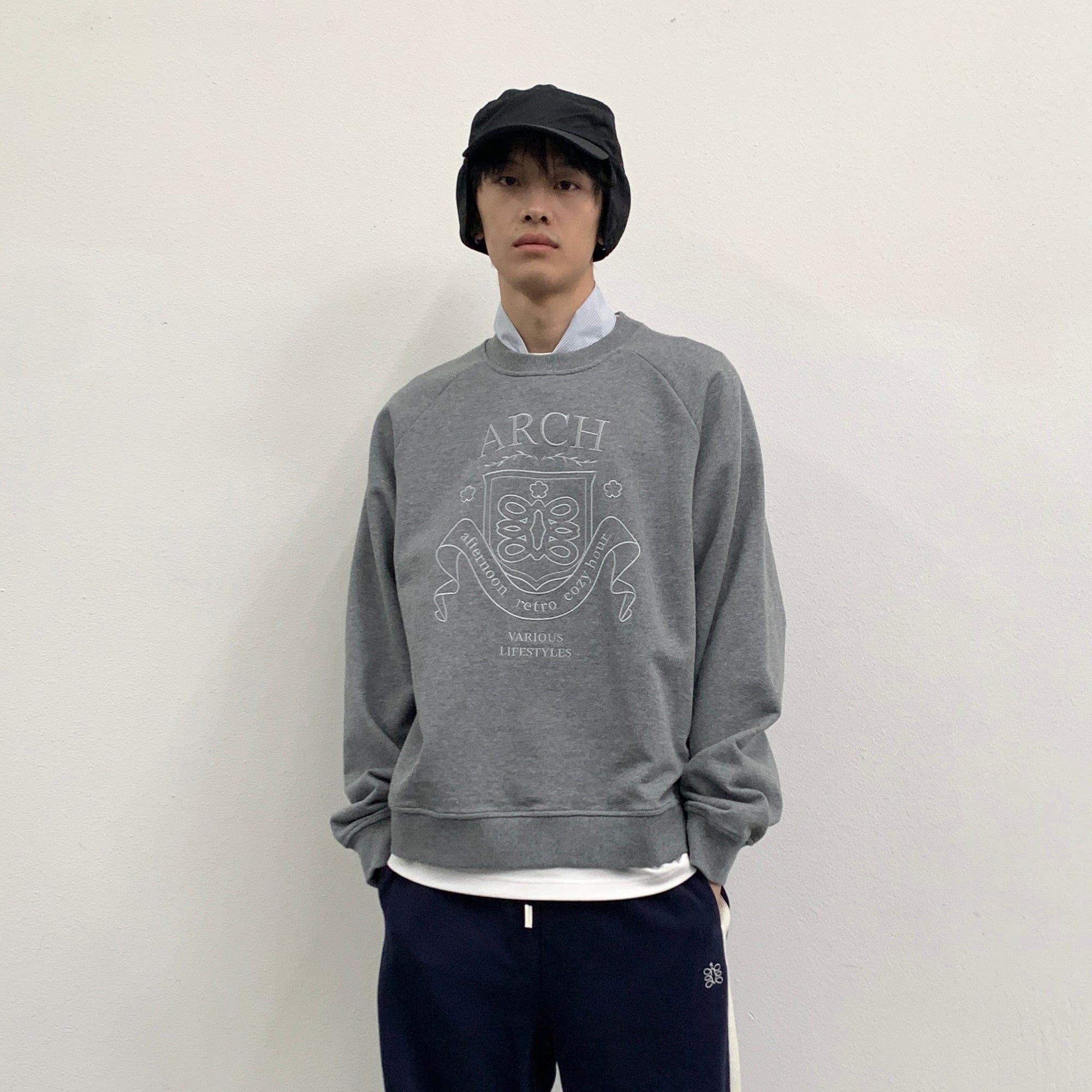 ROARINGWILD A ARCH Collegiate Loopback Raglan Sweatshirt