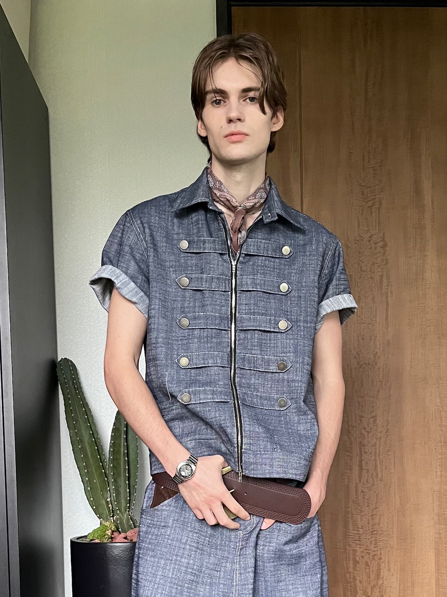 ASSEEN Linen-Blend Coin Button Denim Half Shirt
