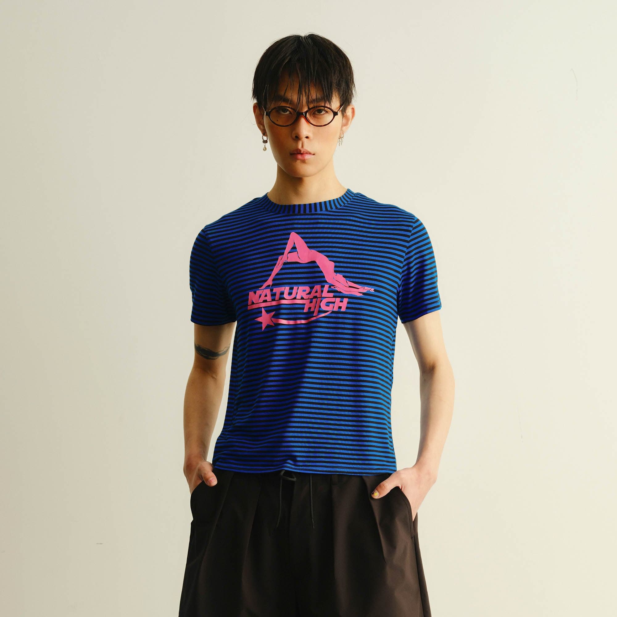 KADAKADA Striped Mountain Graphic Stretch T-Shirt