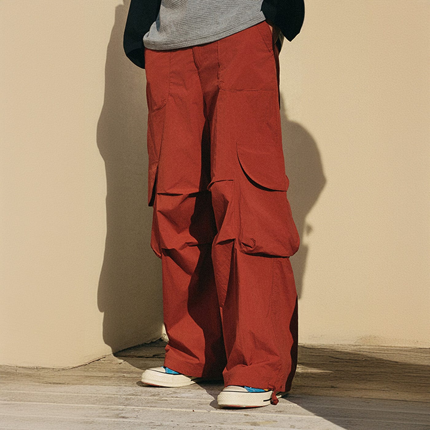 OSCILL Big-Pocket Parachute Pants