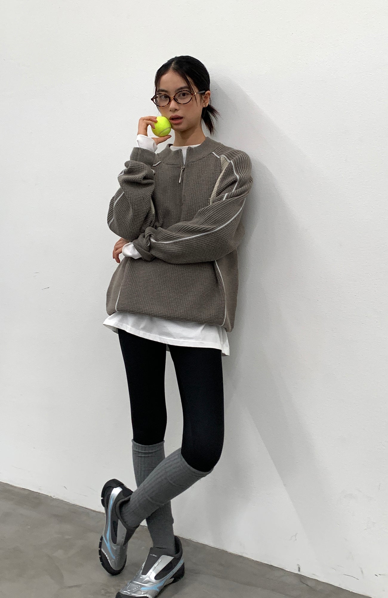 ROARINGWILD A ARCH Contrast Panel Raglan Half-Zip Sweater