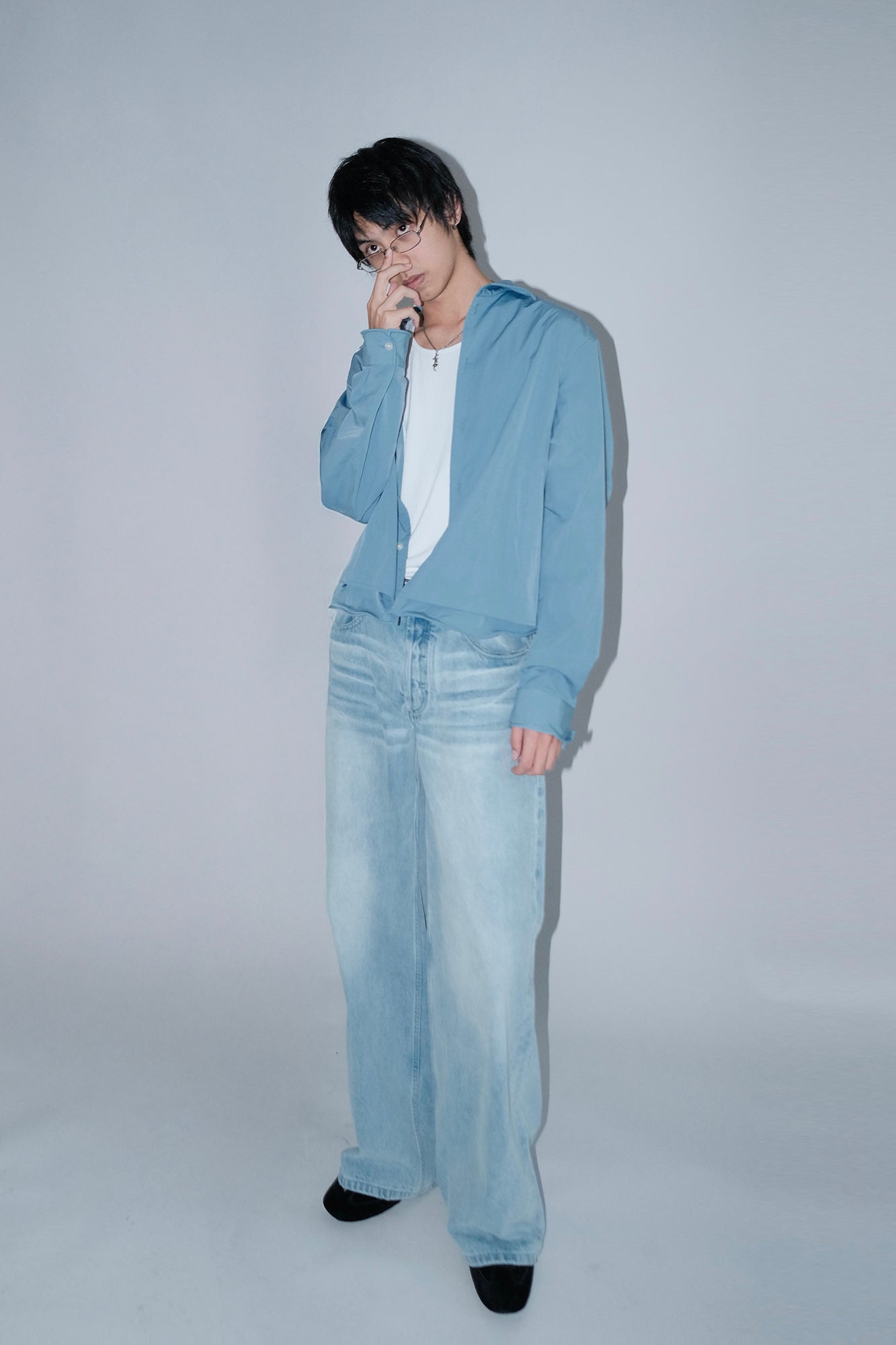 IN EXISTENCE Wired Formable Edge Layered Hem Shirt