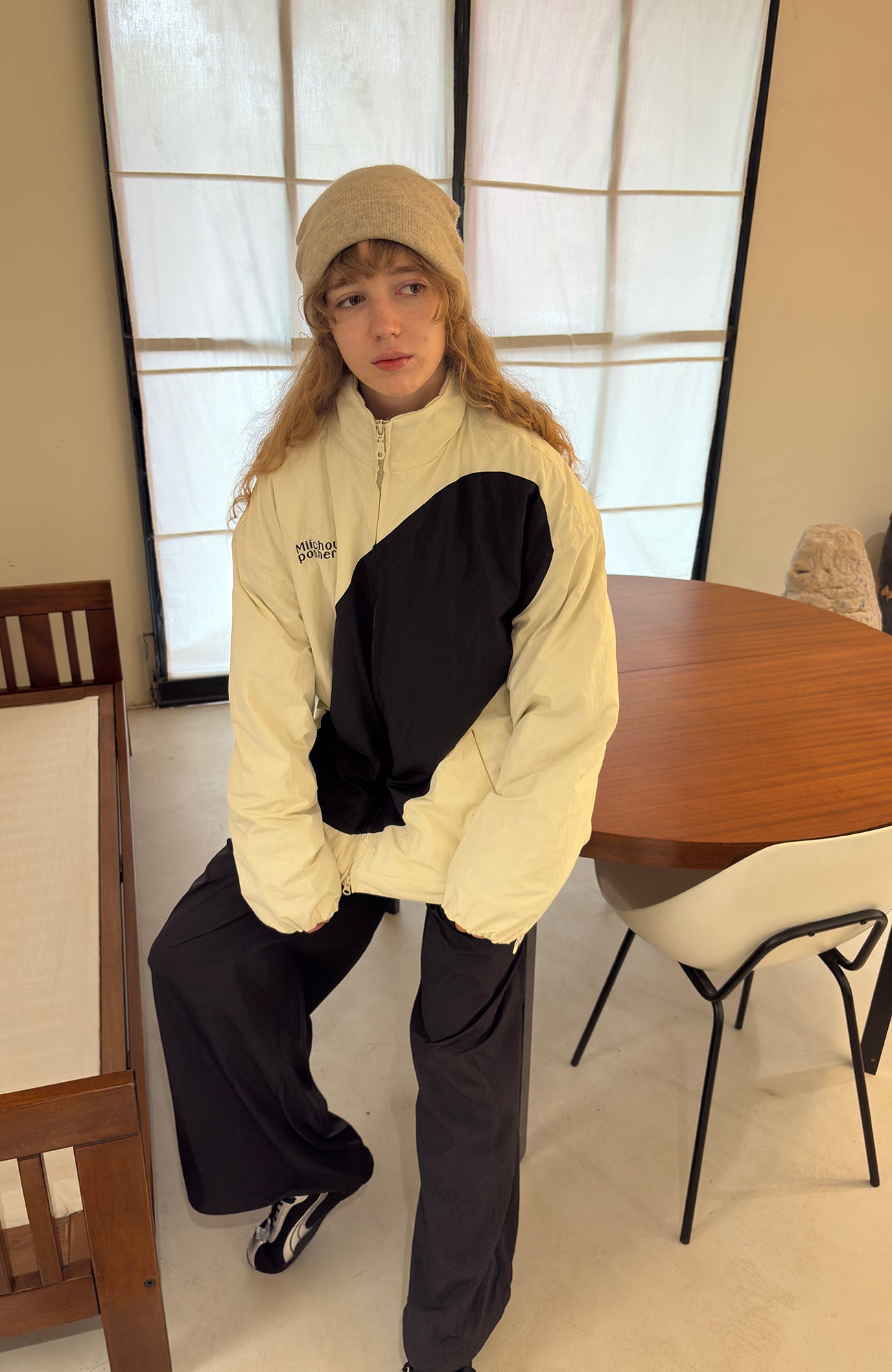 MIICHOUS Contrast Curved Paneled Padded Jacket