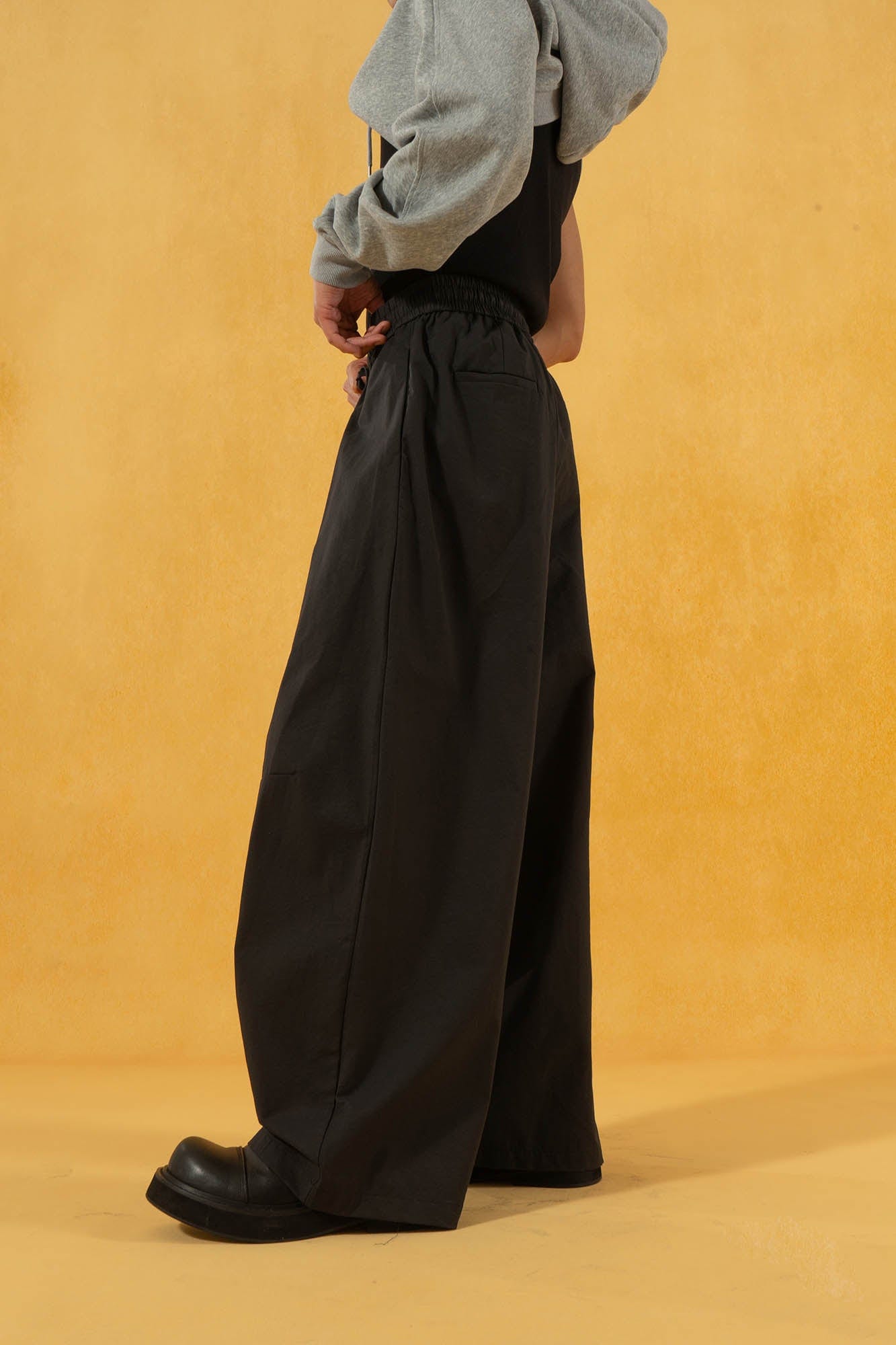 CLP Spliced Pleated Drawstring Wide-Leg Pants