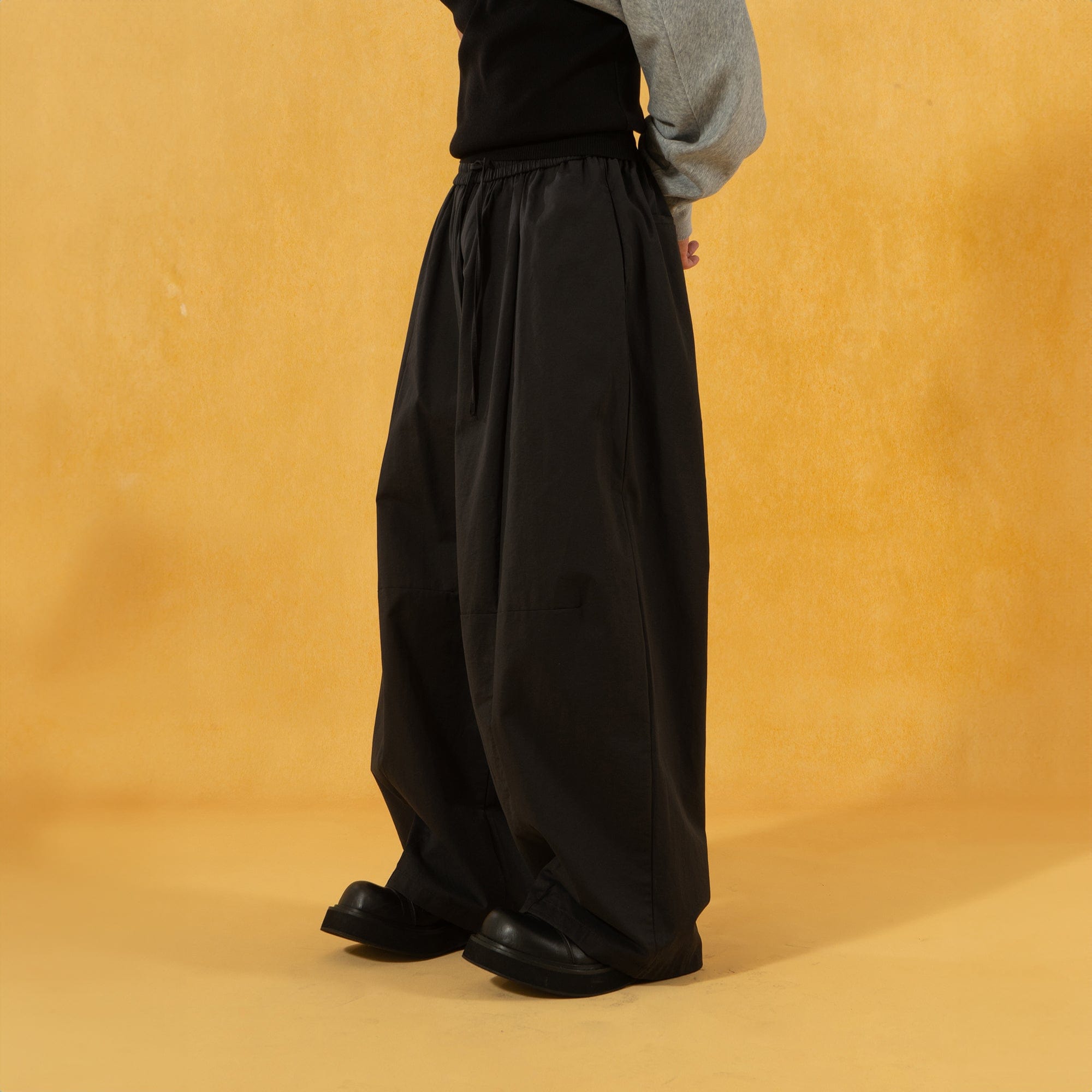 CLP Spliced Pleated Drawstring Wide-Leg Pants