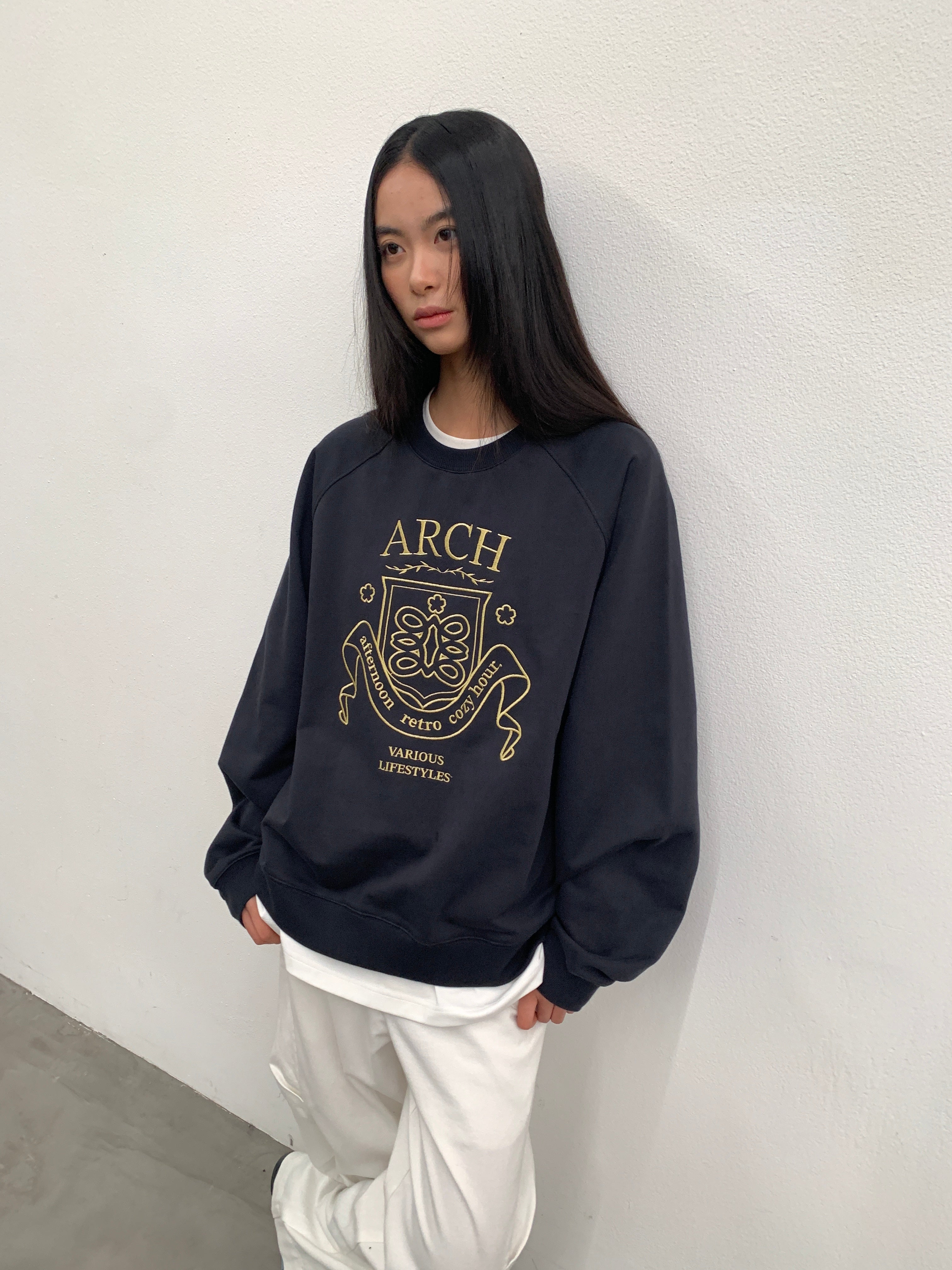 ROARINGWILD A ARCH Collegiate Loopback Raglan Sweatshirt