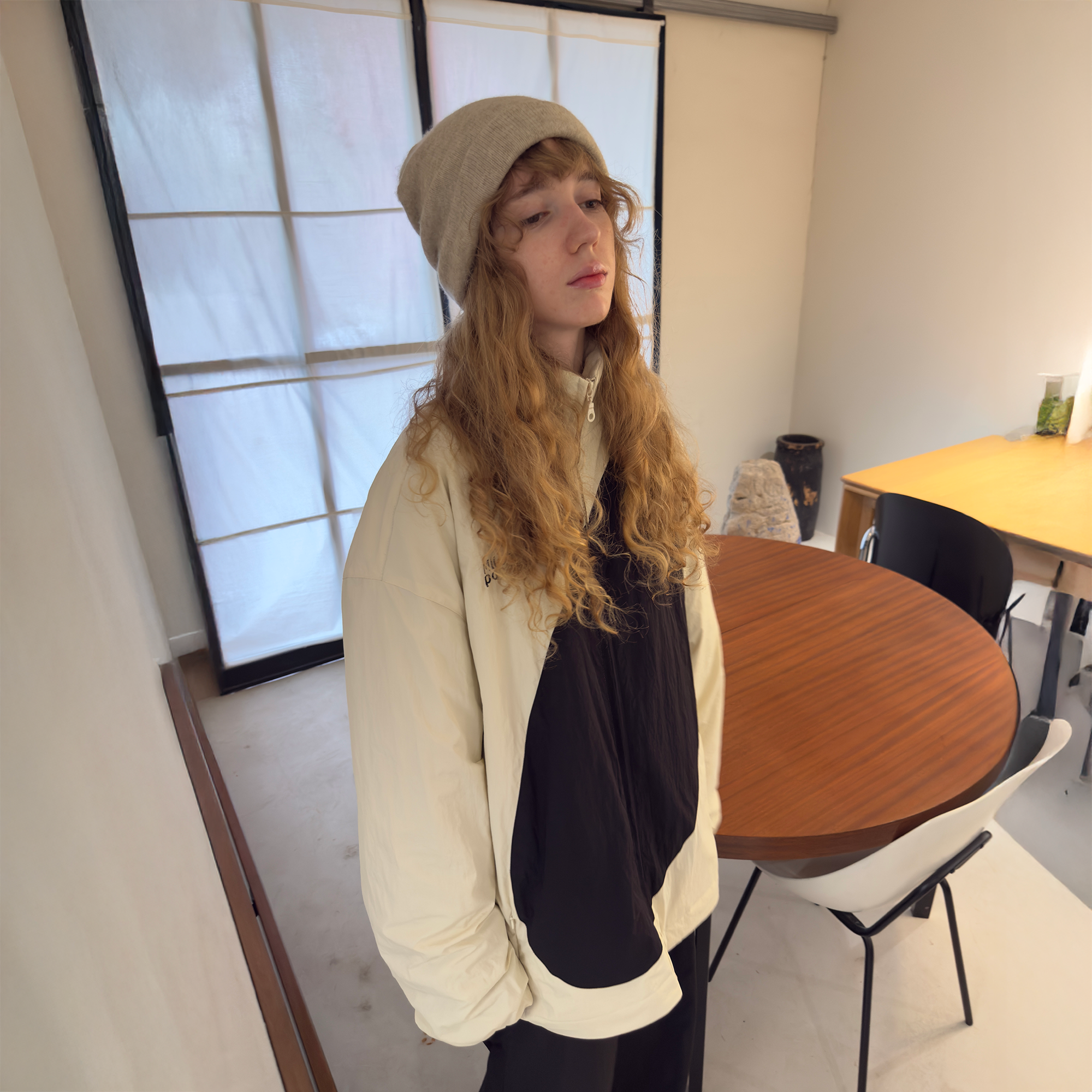 MIICHOUS Contrast Curved Paneled Padded Jacket