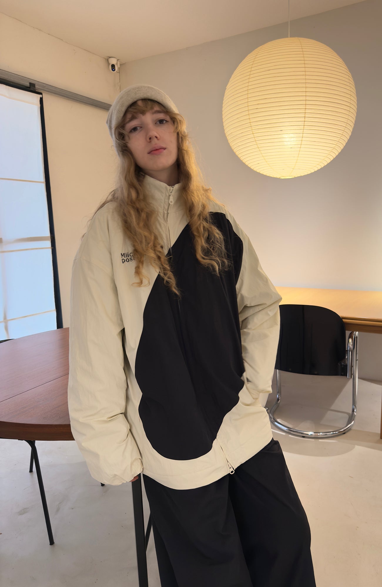 MIICHOUS Contrast Curved Paneled Padded Jacket