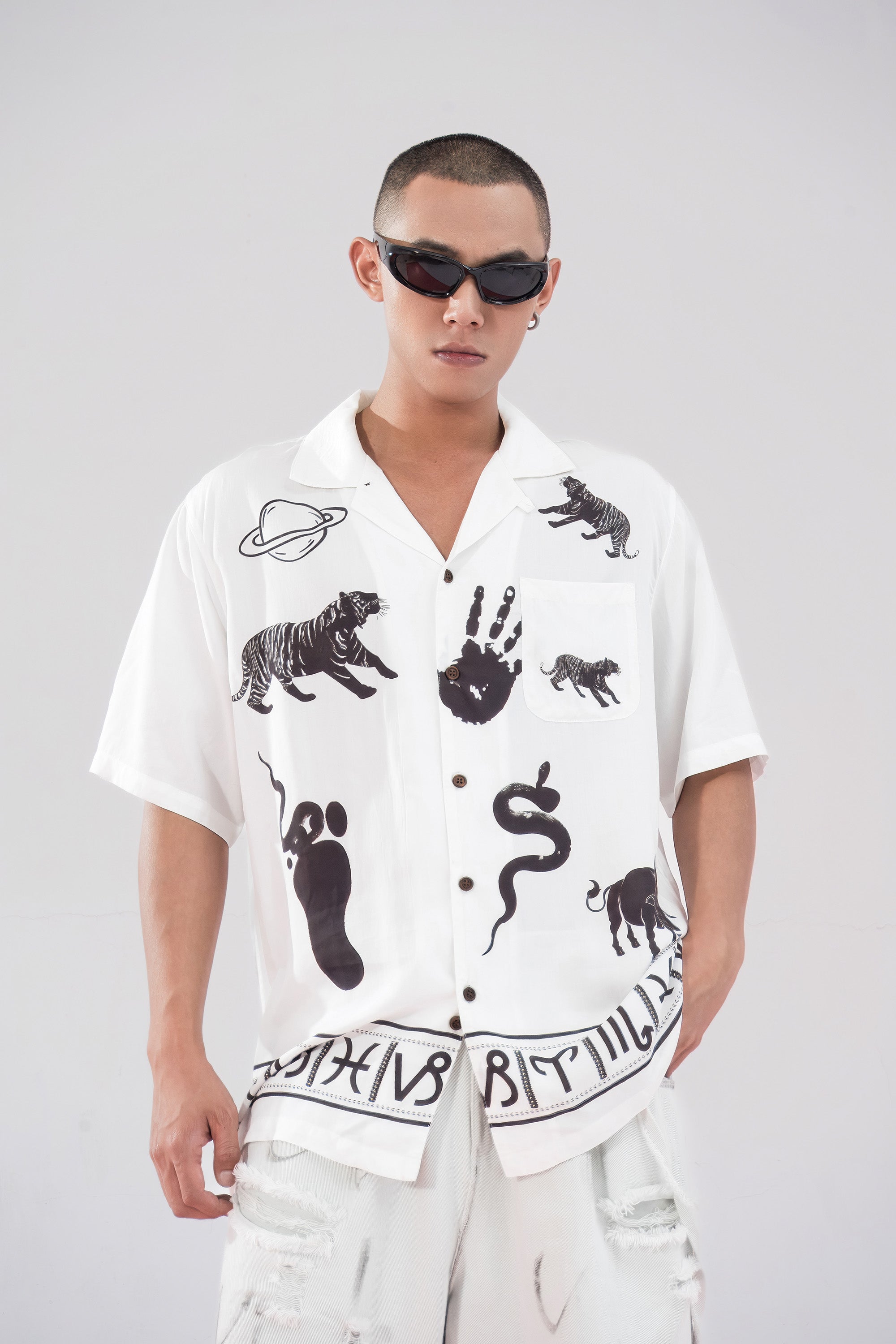 CLP Retro Graphics Half-Sleeve Shirt