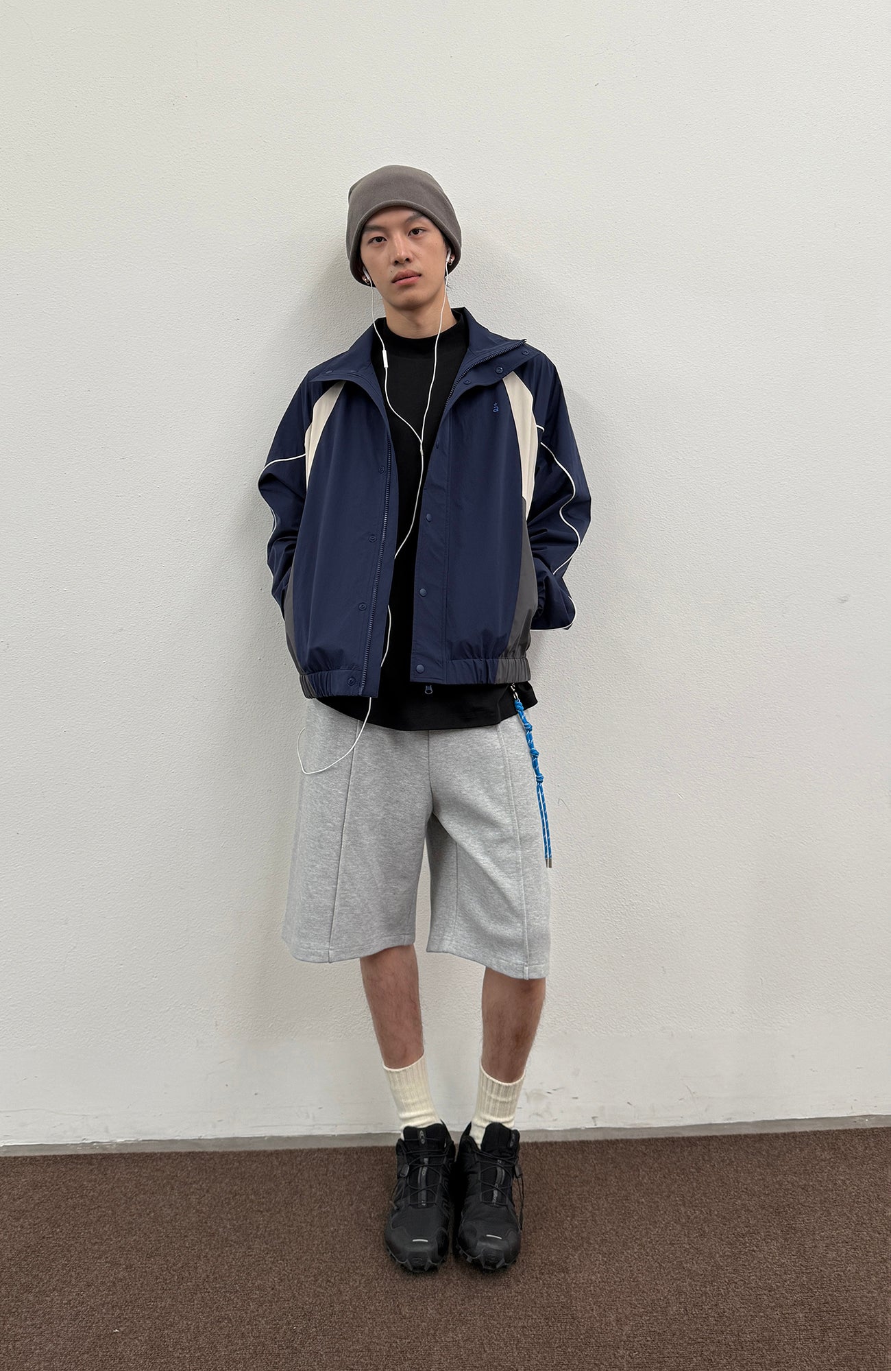 ROARINGWILD A ARCH Embroidered Graphic Raglan Jacket