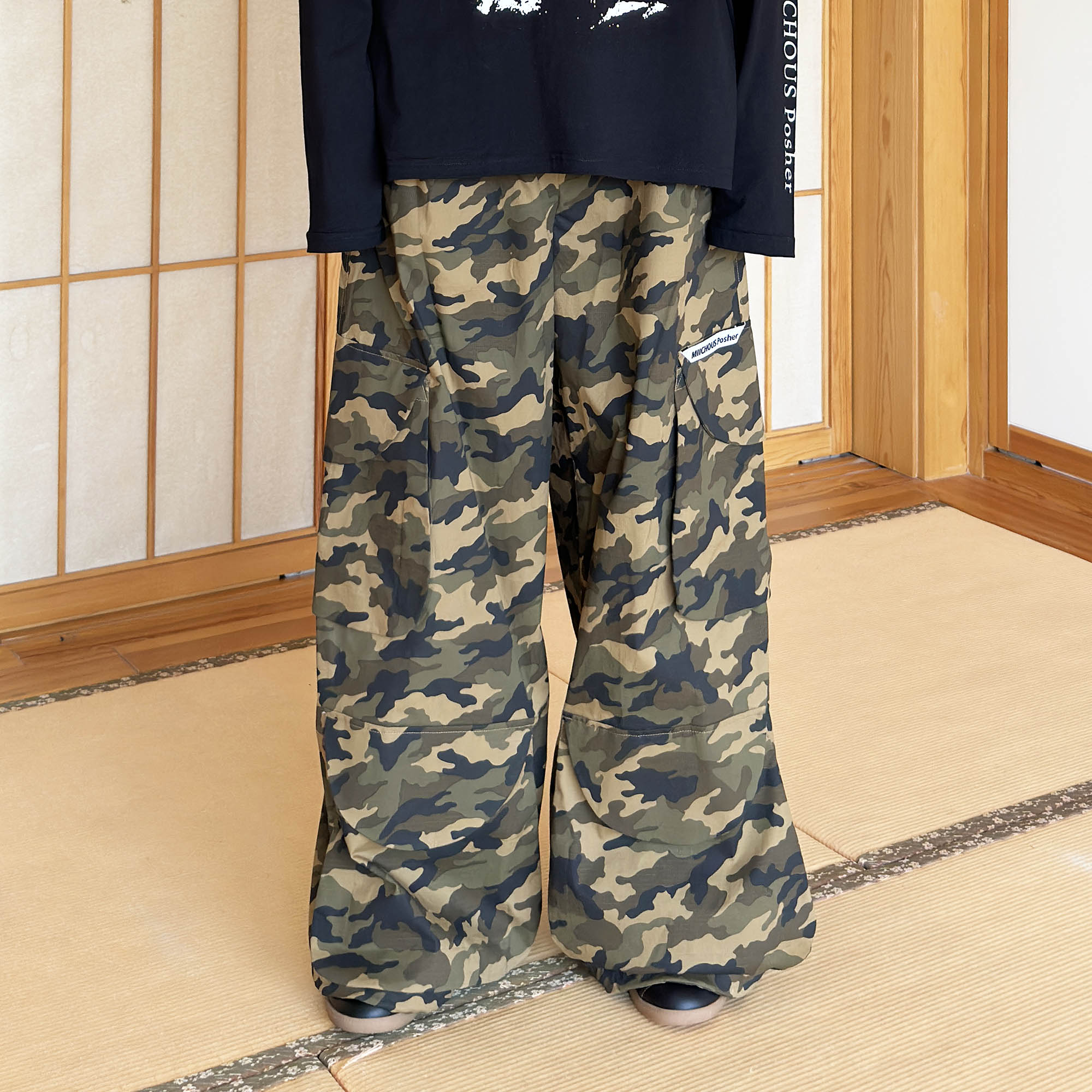 MIICHOUS Camo Wide-Leg Cargo Pants