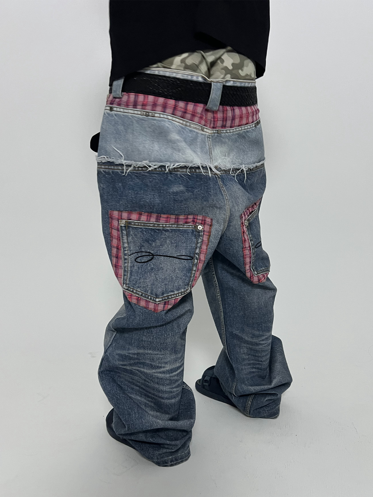 TECNINEGROUP Washed Plaid Paneled Double-Waist Jeans