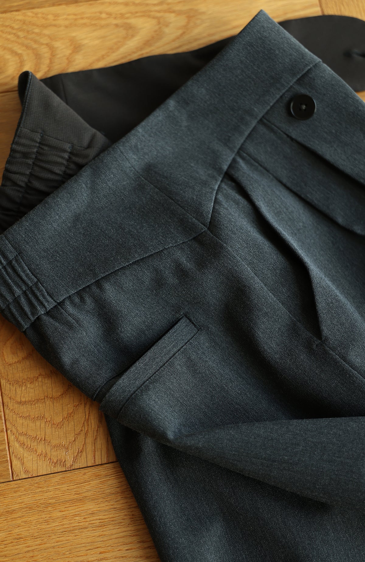 OKAYTHXBYE Pleated Wide-Leg Trousers