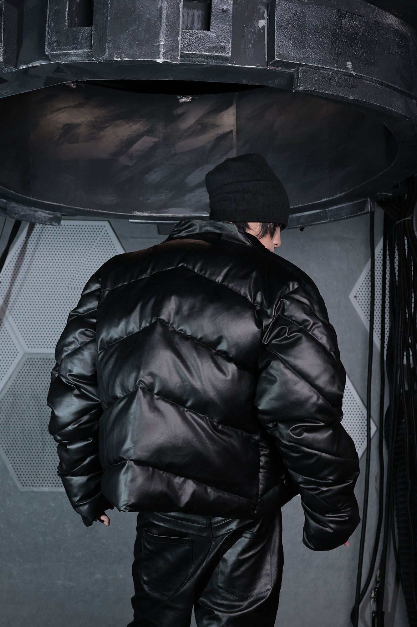 SSIN7 Waxed Chevron Down Jacket