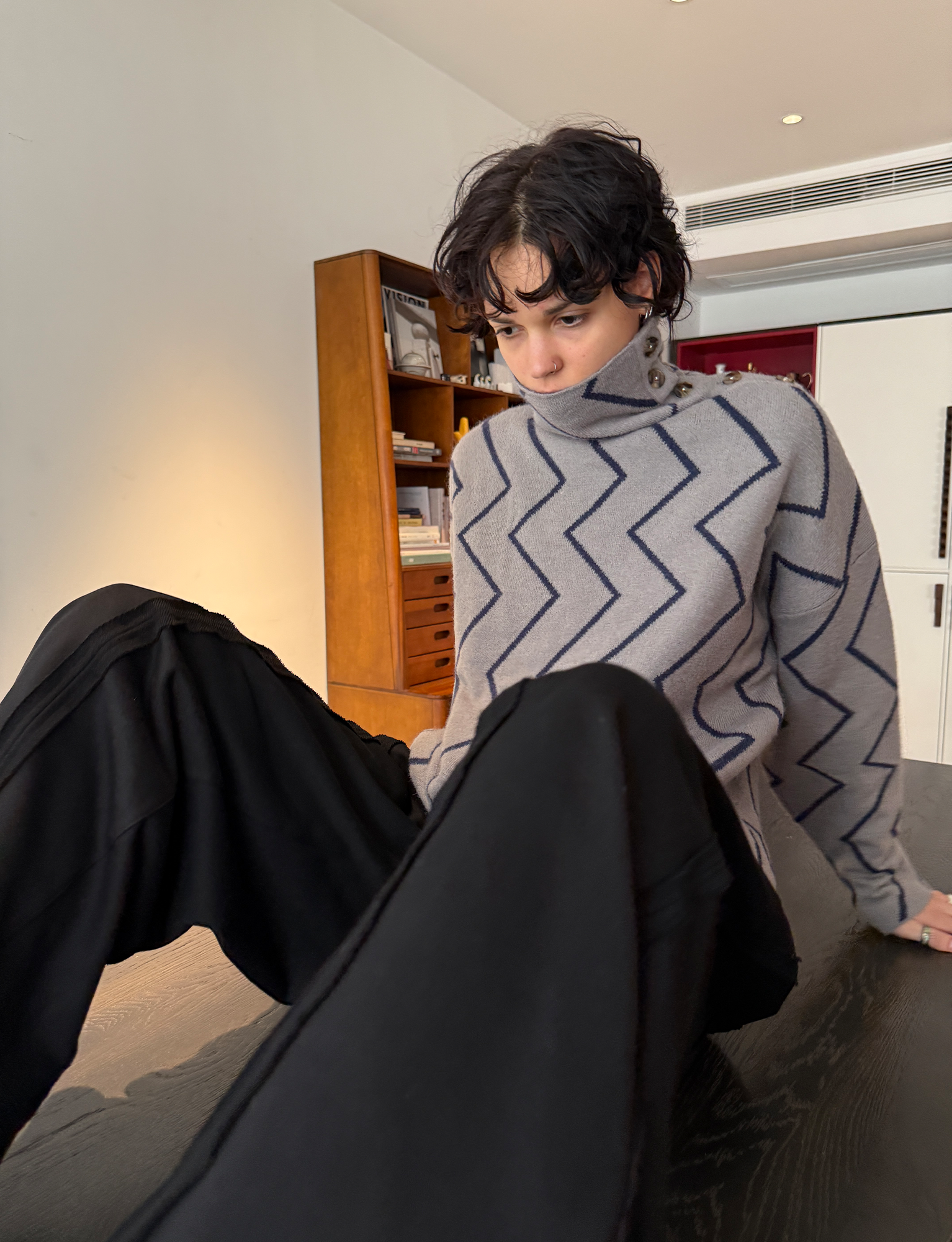 MIICHOUS Geometric Ripple Jacquard Asym High-Neck Sweater