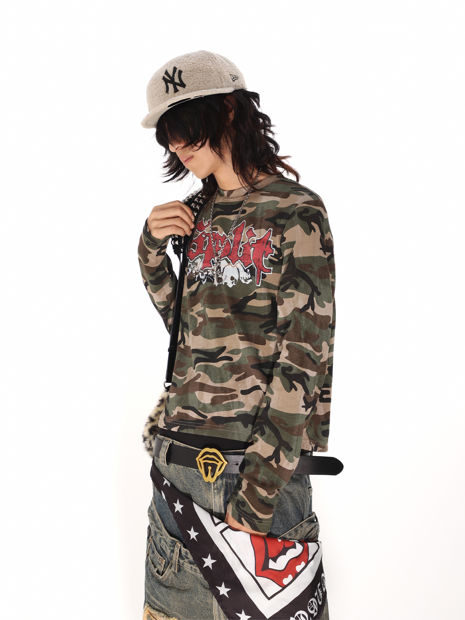 THEWET Camo Skull Graphic Waffle Long-Sleeve Tee