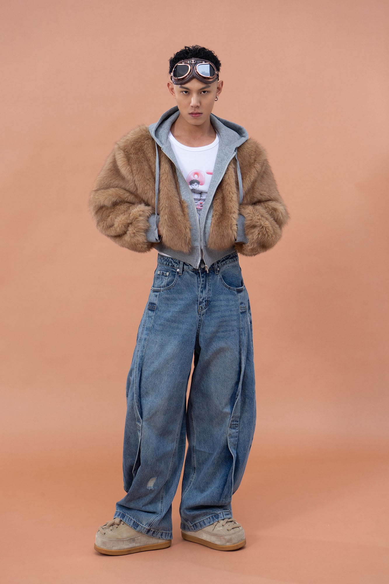 CLP Pleated Knee Wide-Leg Denim Pants