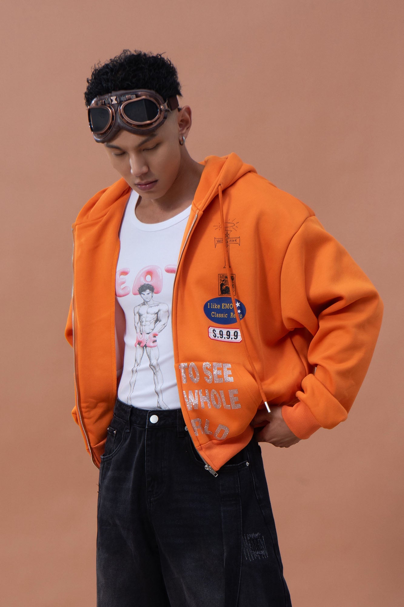 CLP Badge Patch Cropped Zip-Up Hoodie