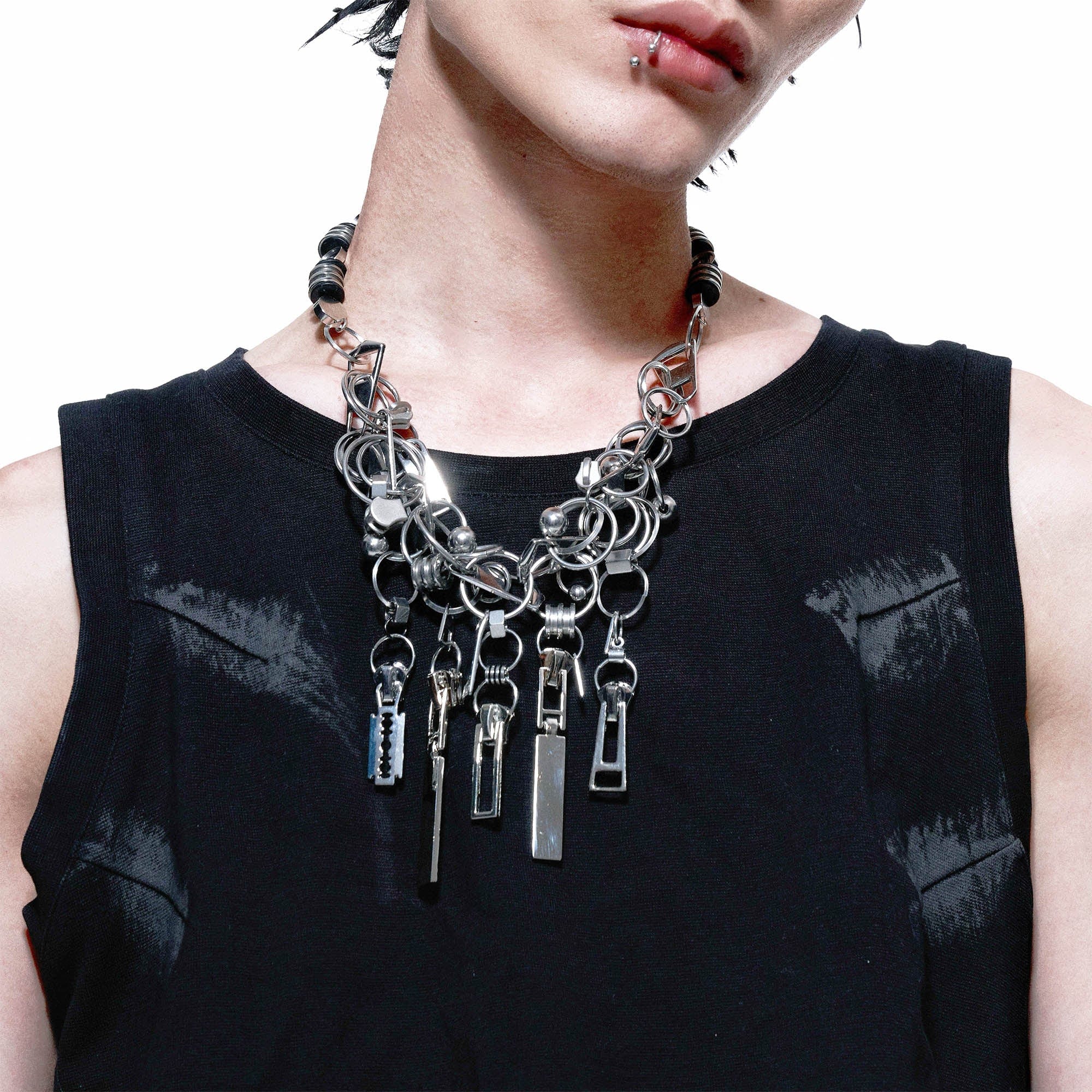 ILLUSORY Divergent Zipper Chain Necklace