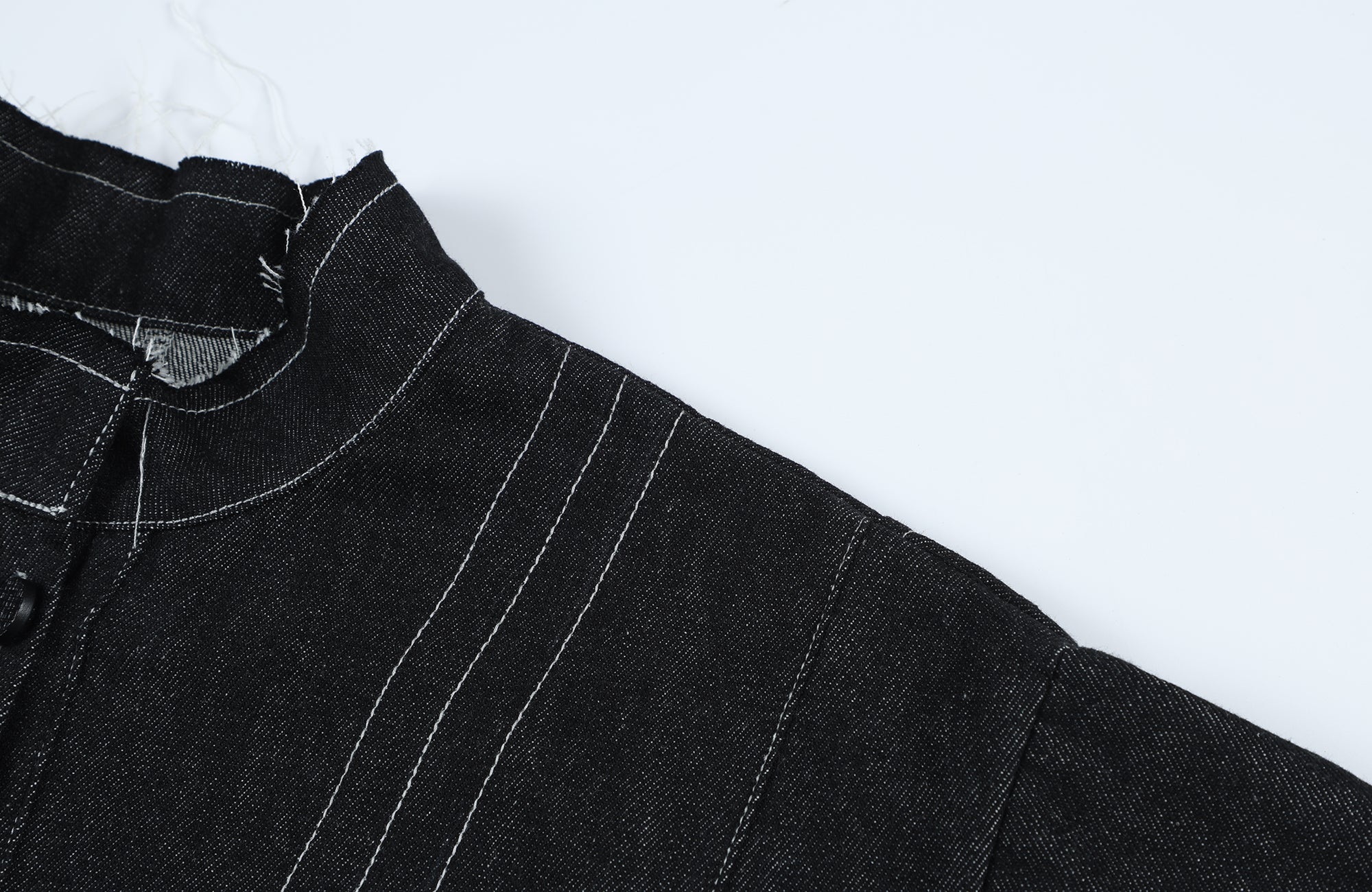 2000RSK Frayed Denim Short-Sleeve Button-Down Shirt