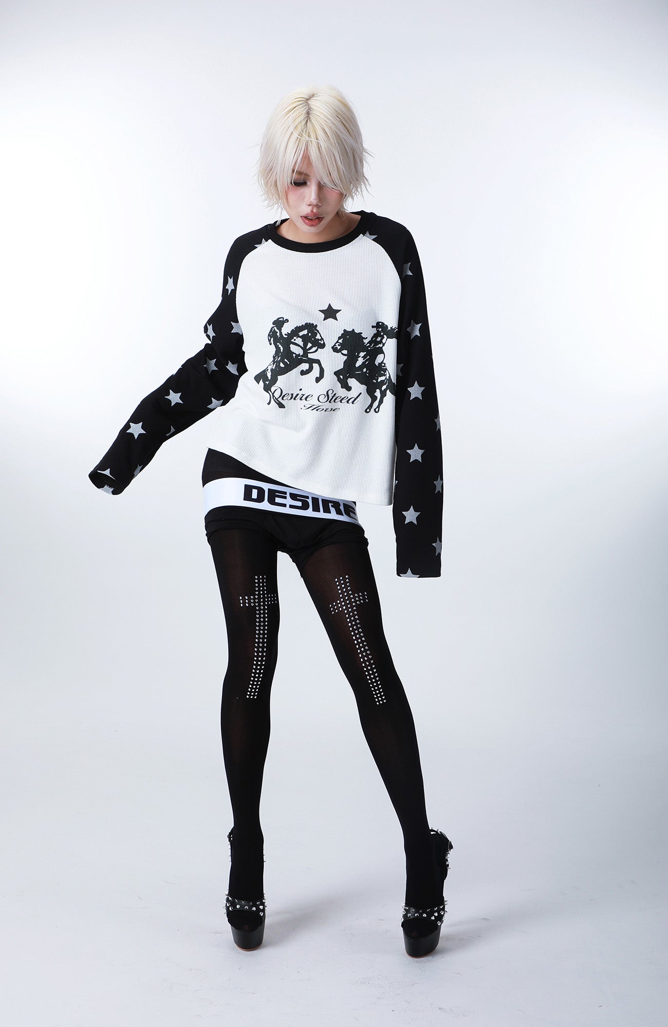 SEXXDEVIL Star Waffle-Knit Raglan Long-Sleeve Tee