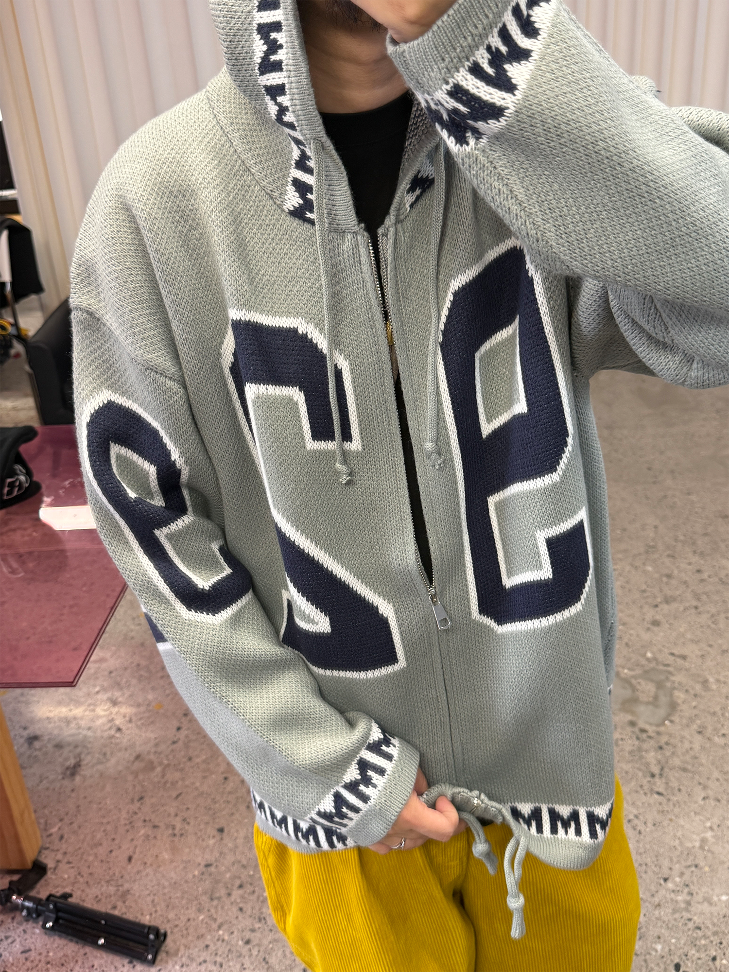 ME DA IGUAL Number-Jacquard Knit Zip Hoodie