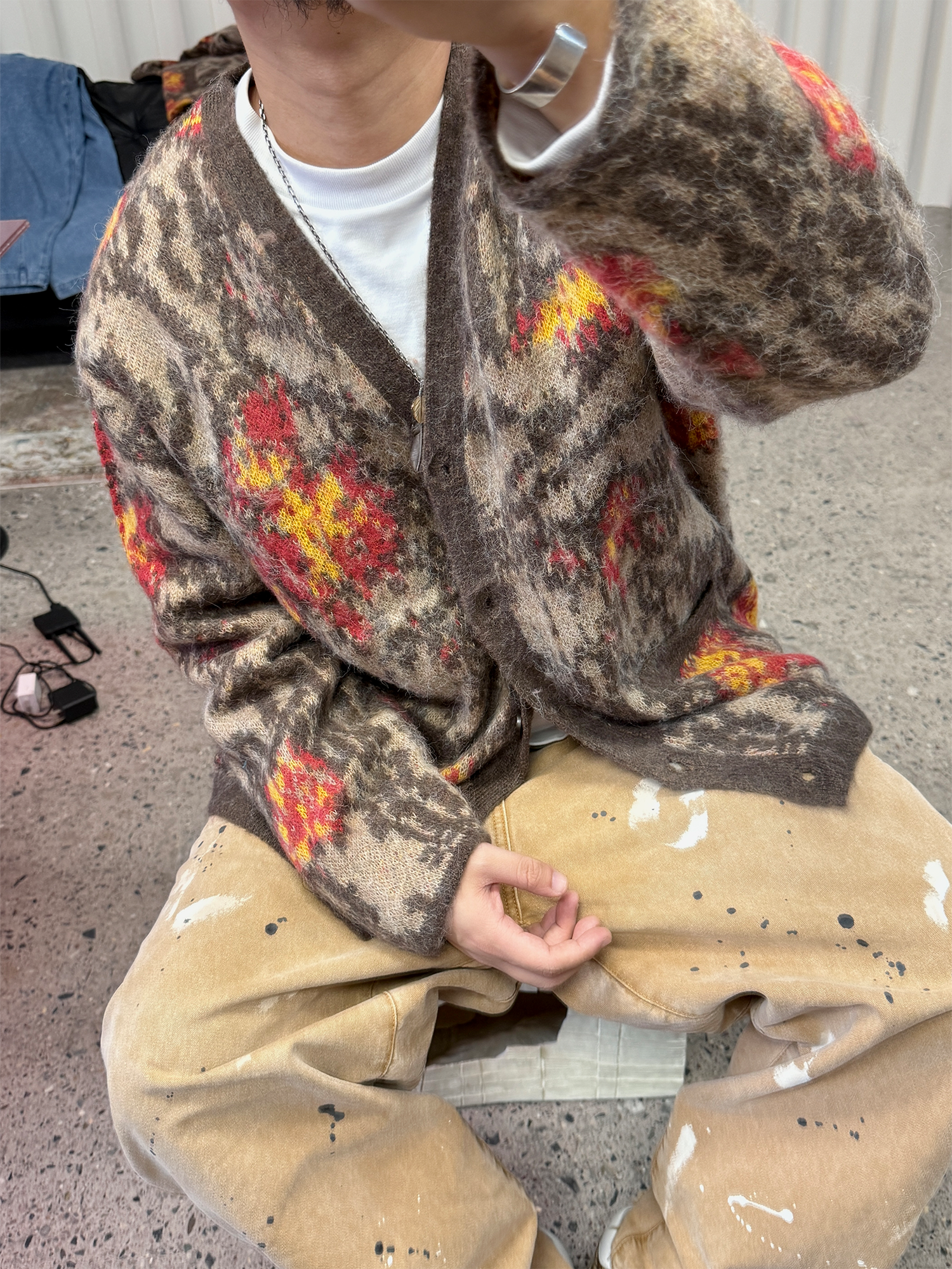 ME DA IGUAL Fuzzy Jacquard Floral Cardigan