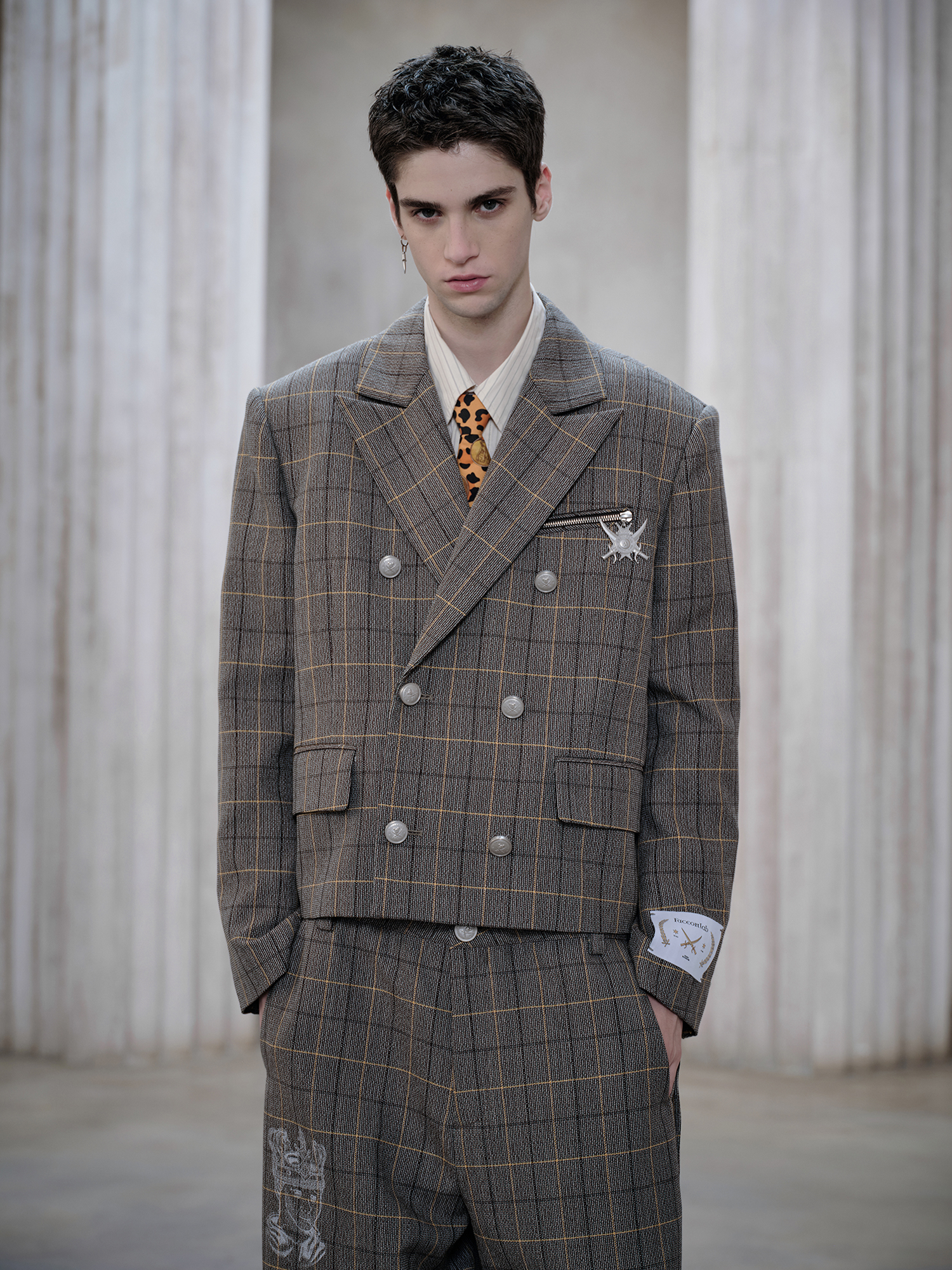 FACEONLAB Plaid Double-Breasted Blazer