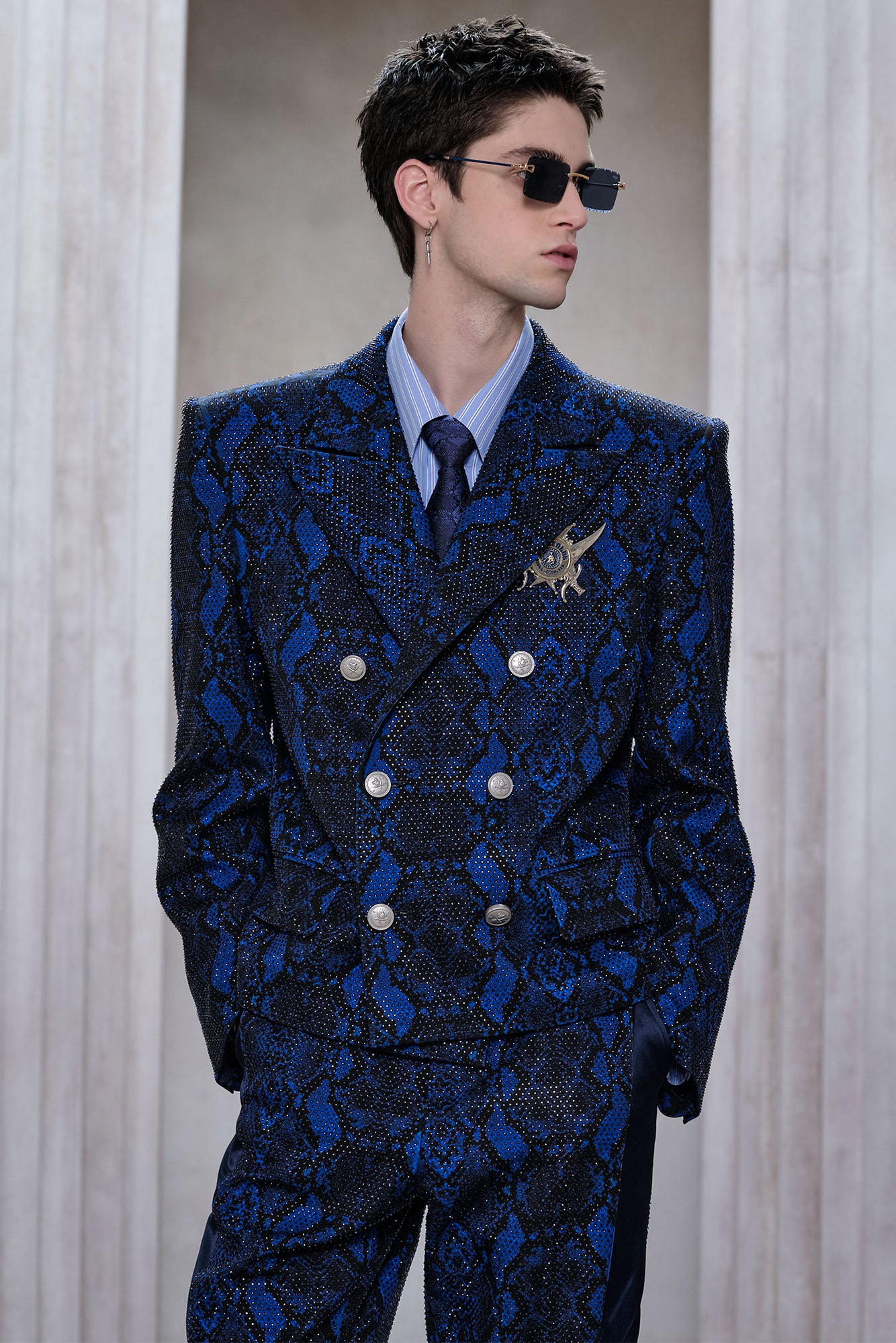 FACEONLAB Snake Diamond Double-Breasted Blazer