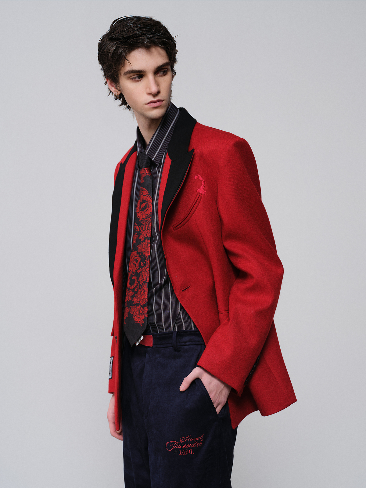 FACEONLAB Scorpion-Tail Embroidered Wool-Blend Blazer
