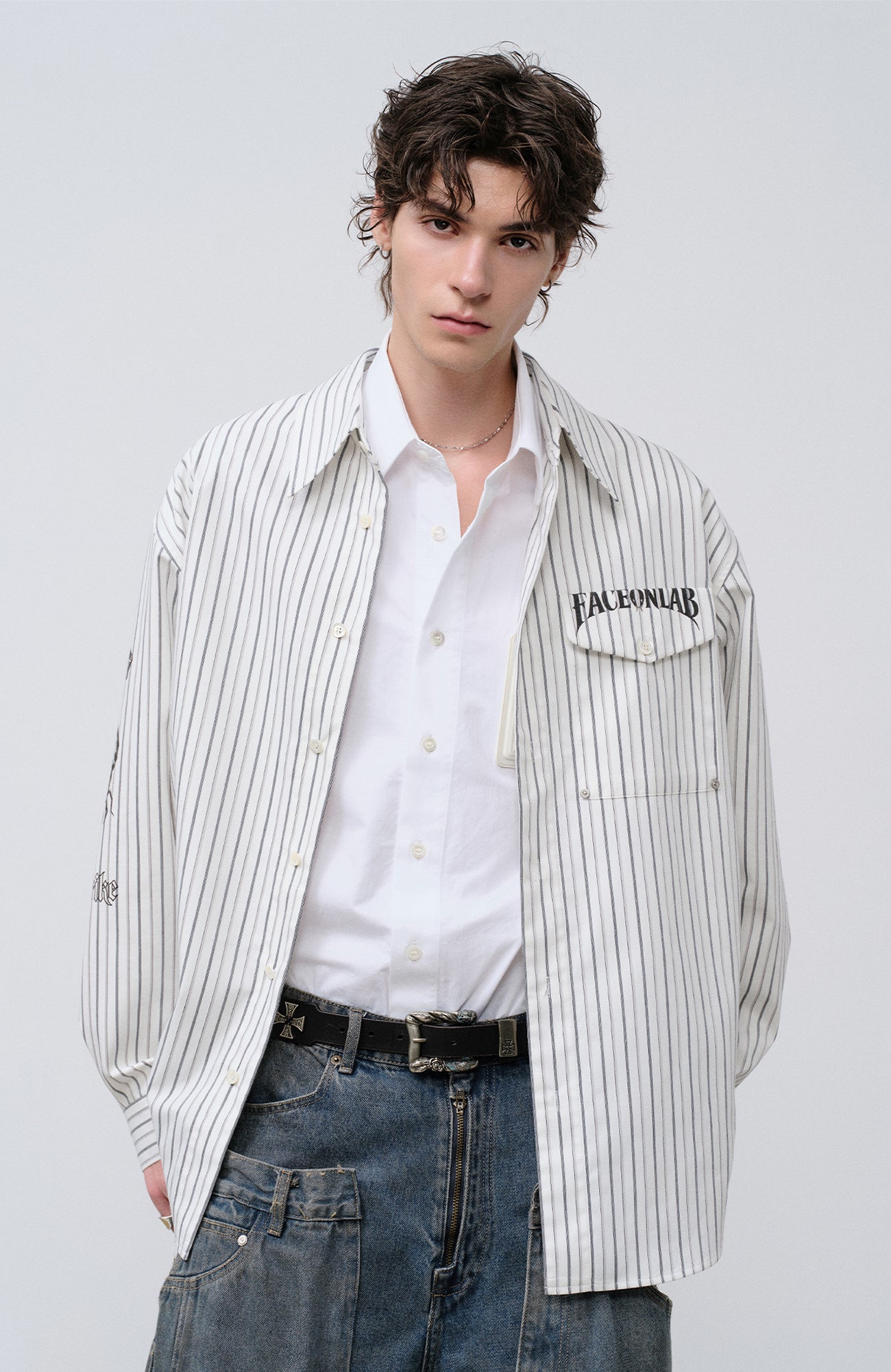 FACEONLAB Stripe Animal Graphic Relaxed Shirt White, premium urban and streetwear designers apparel on PROJECTISR.com, FACEONLAB