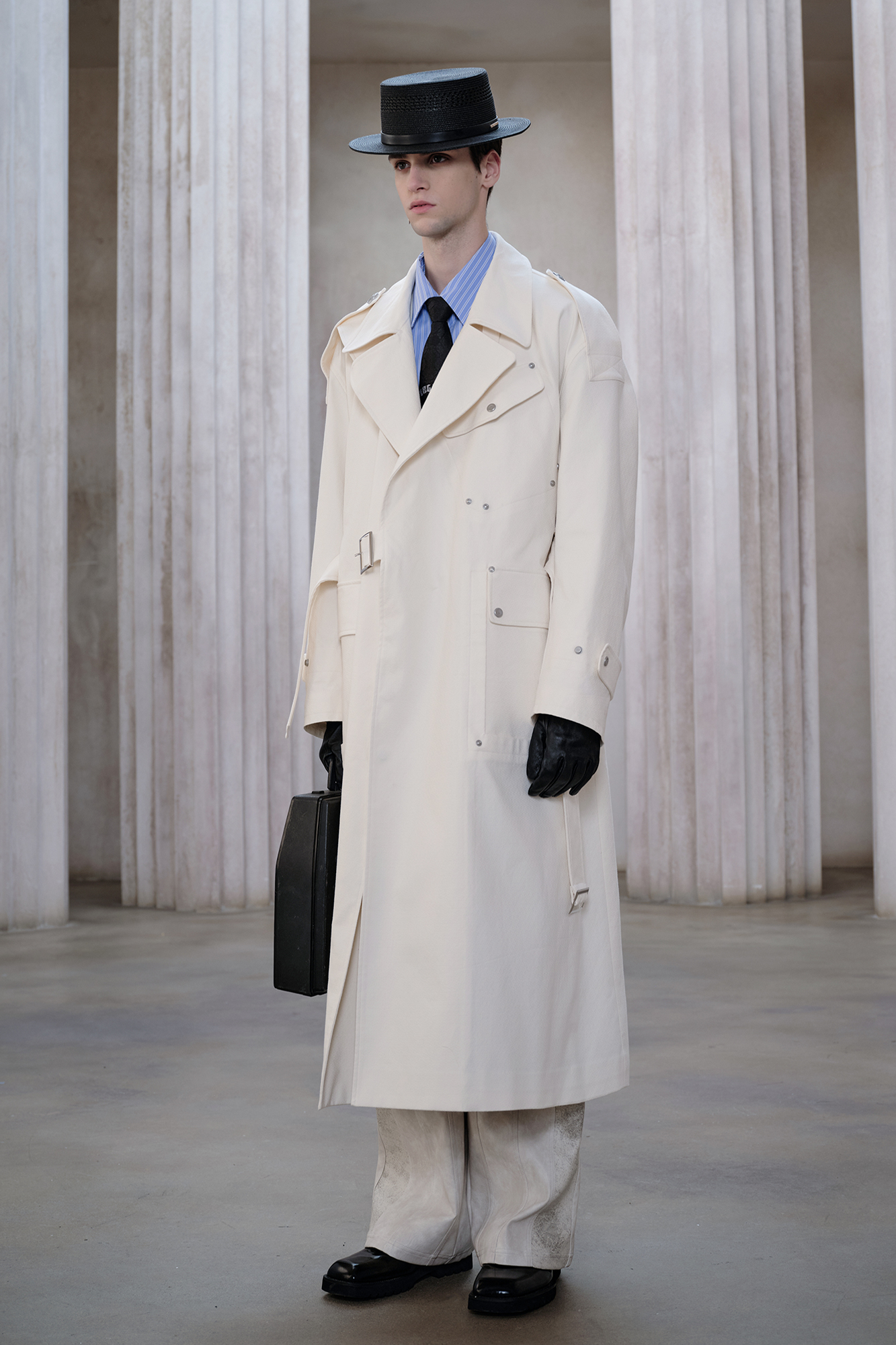 FACEONLAB Essential Military Trench Coat White