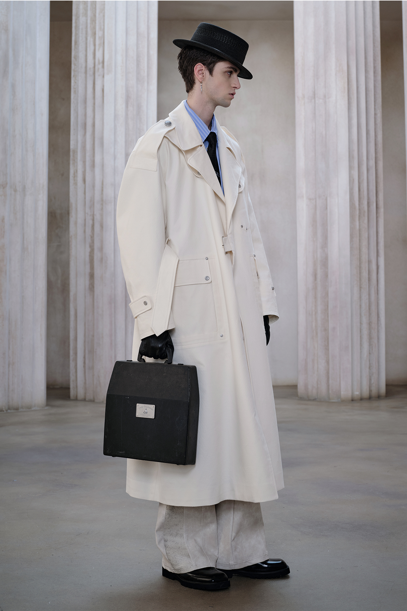 FACEONLAB Essential Military Trench Coat White