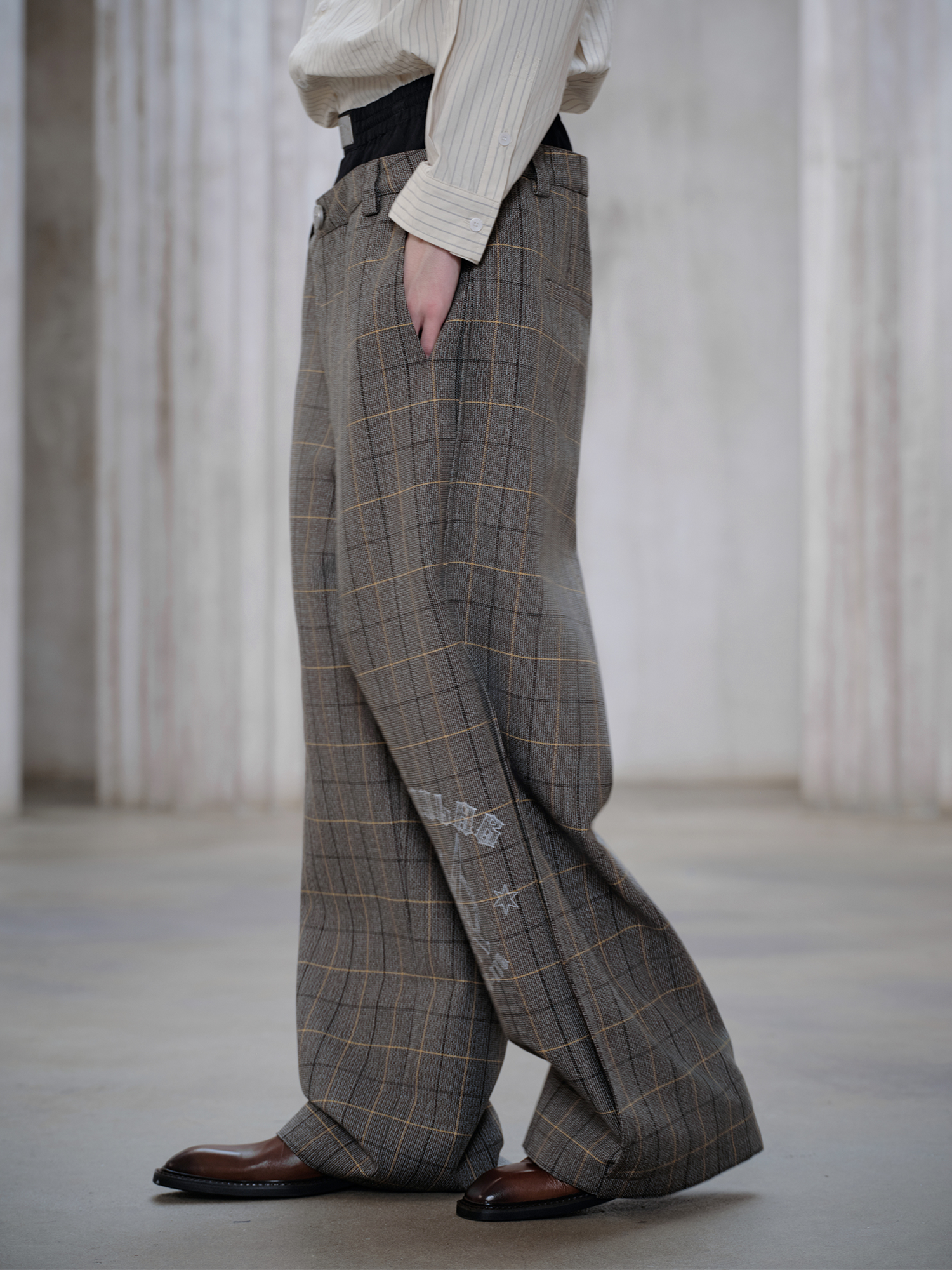 FACEONLAB Contrast Double-Waist Plaid Graphic Trousers, premium urban and streetwear designers apparel on PROJECTISR.com, FACEONLAB