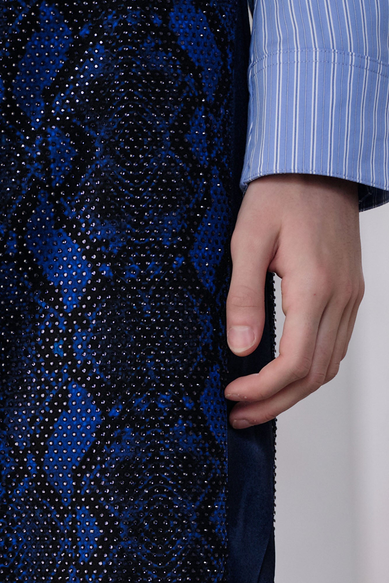 FACEONLAB Snake Diamond Straight-Leg Pants