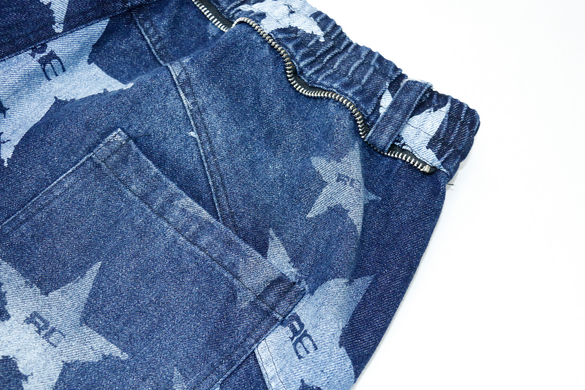 RELABEL Washed Star Full-Print Pleated Wide-Leg Jeans