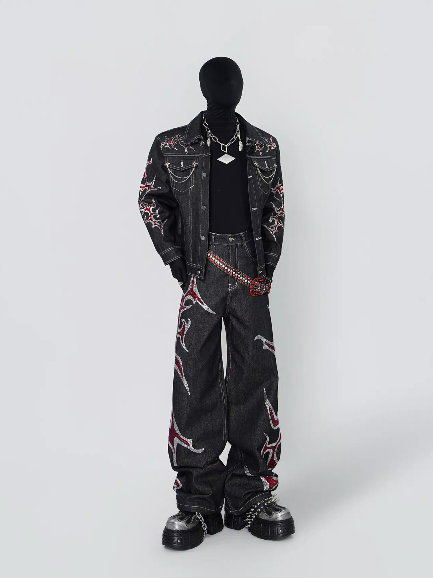 VE2 Diamond Flame Totem Straight-Leg Jeans