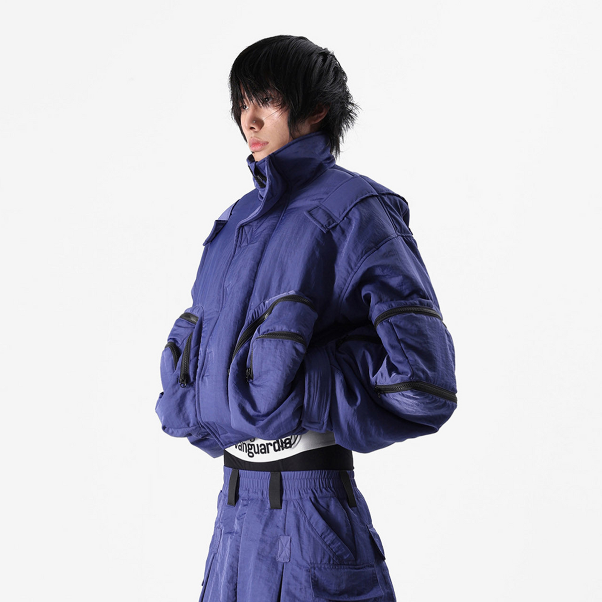 VANGUARDIA Multi-Pocket Cropped Puffer Jacket