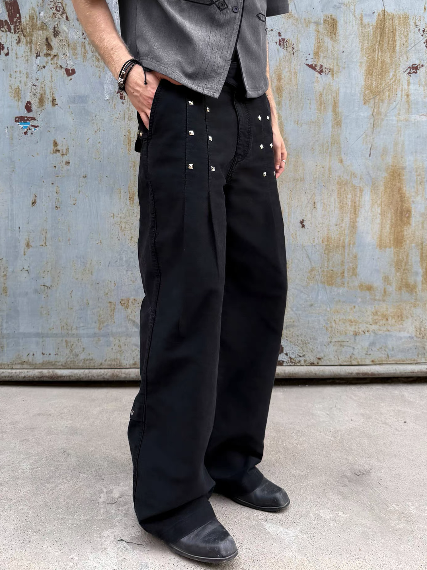 ESAIAS Studded Pleated Moleskin Trousers