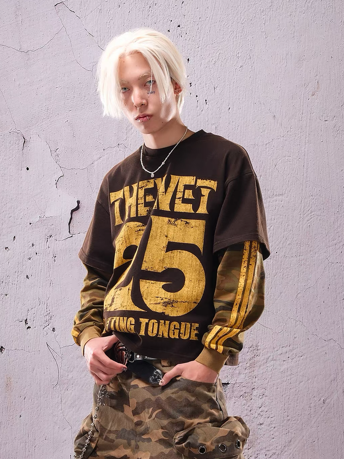 THEWET Camo Washed Layered Long-Sleeve Tee