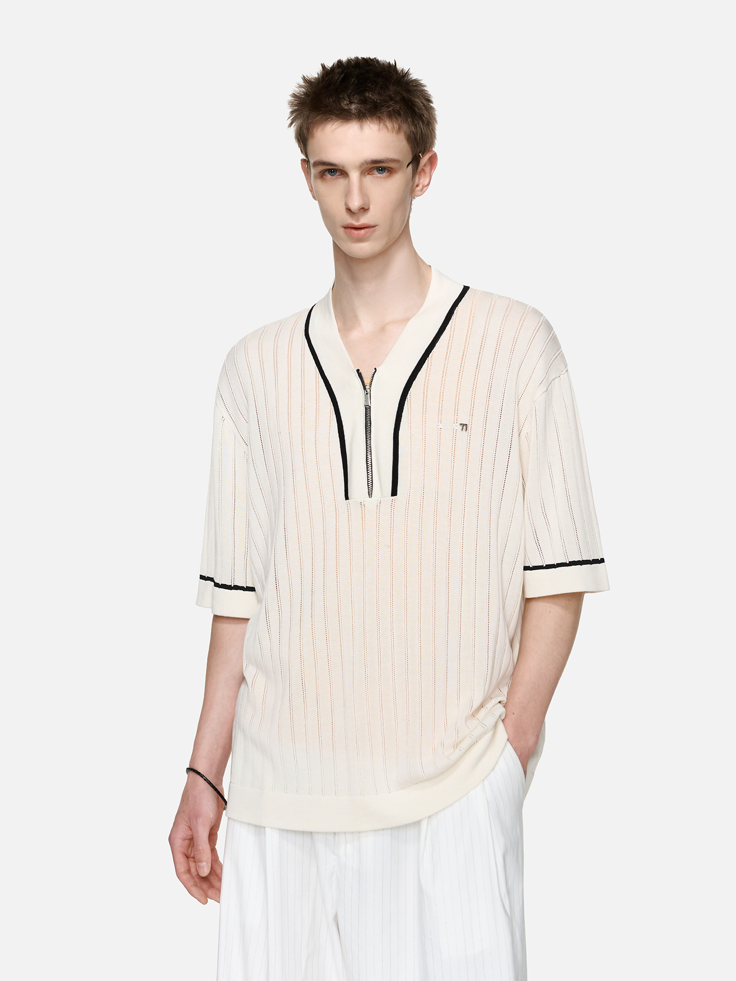TIWILLTANG Openwork Contrast Trim Zip-Neck Knitted T Shirt