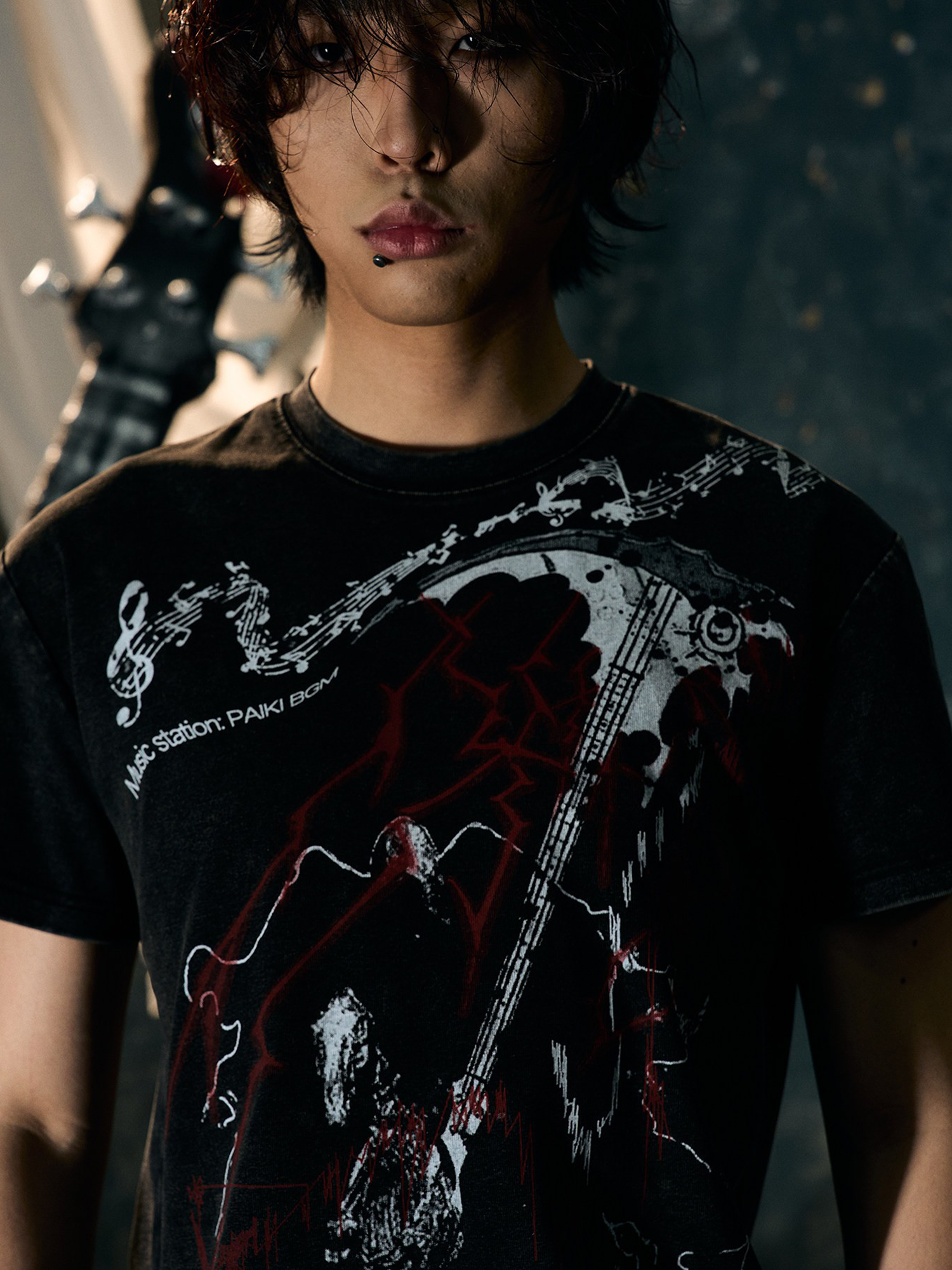 PAIKI Punk Scythe String Graphic T-Shirt