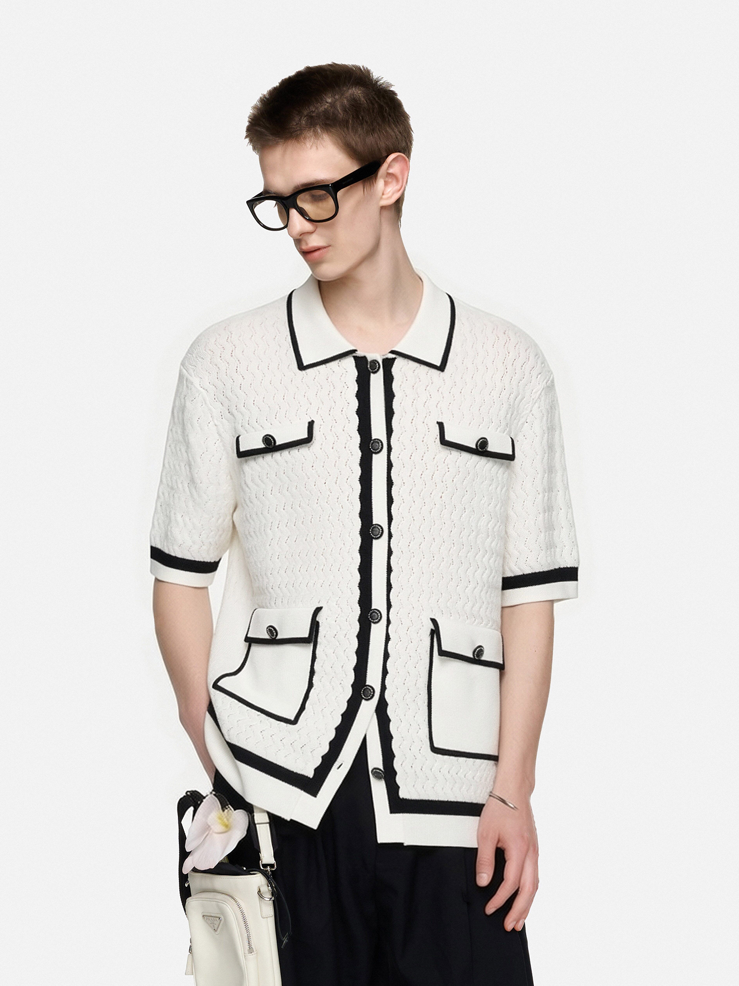 TIWILLTANG Contrast Trim Knitted Half Shirt