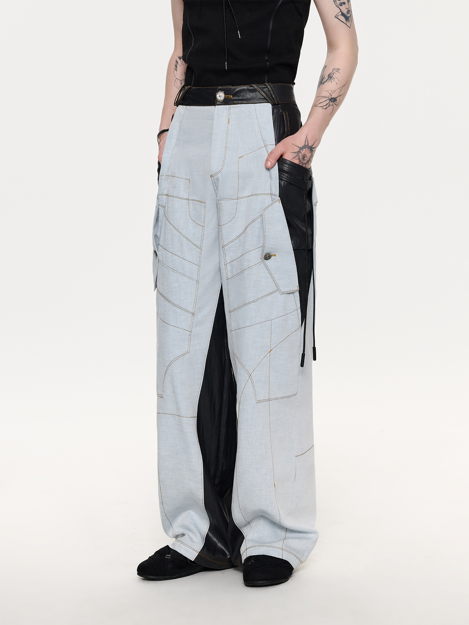 TIWILLTANG Contrast Stitch Paneled Wide-Leg Pants