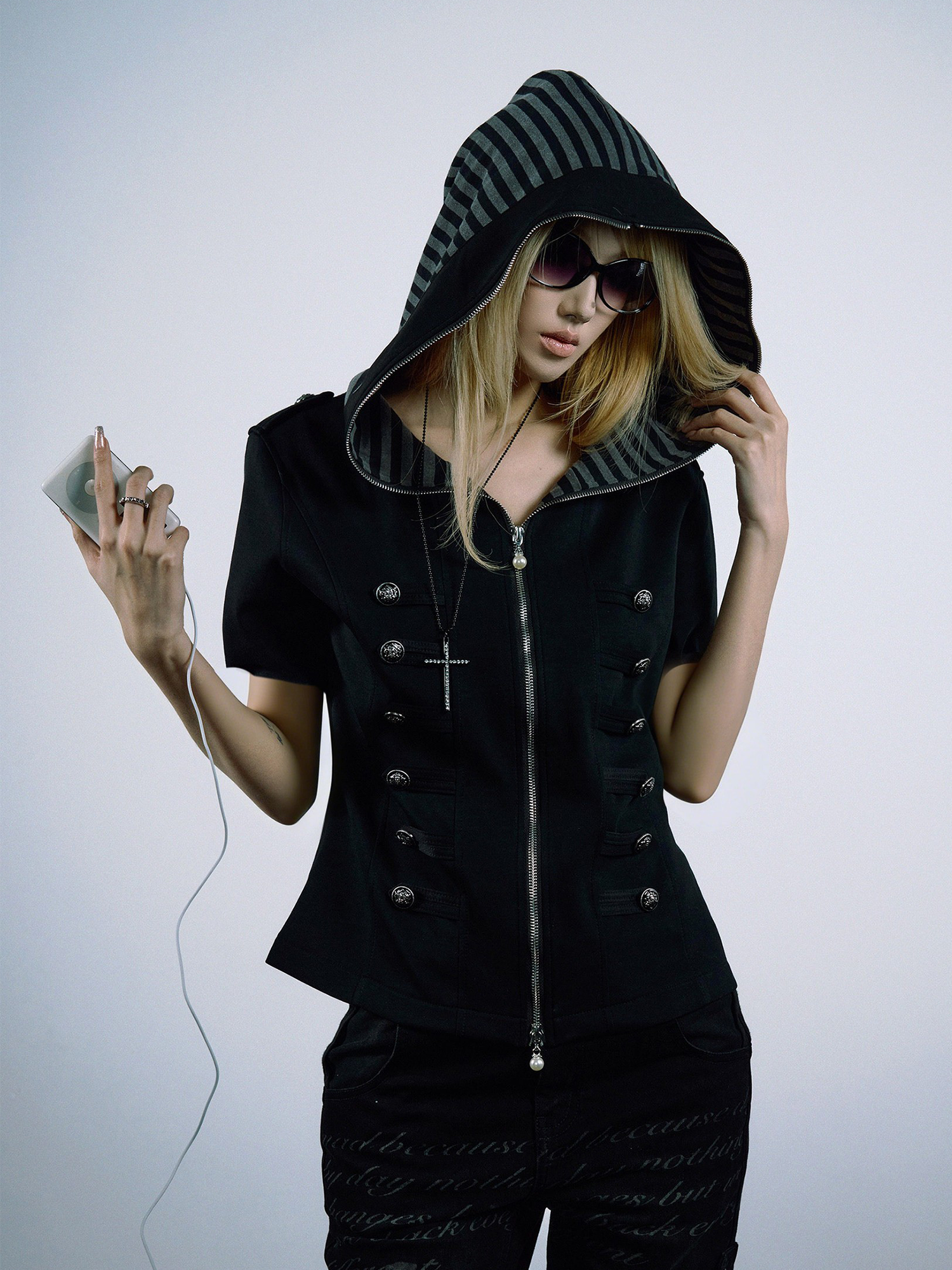 PAIKI Napoleon Button Hooded Short-Sleeve Jacket