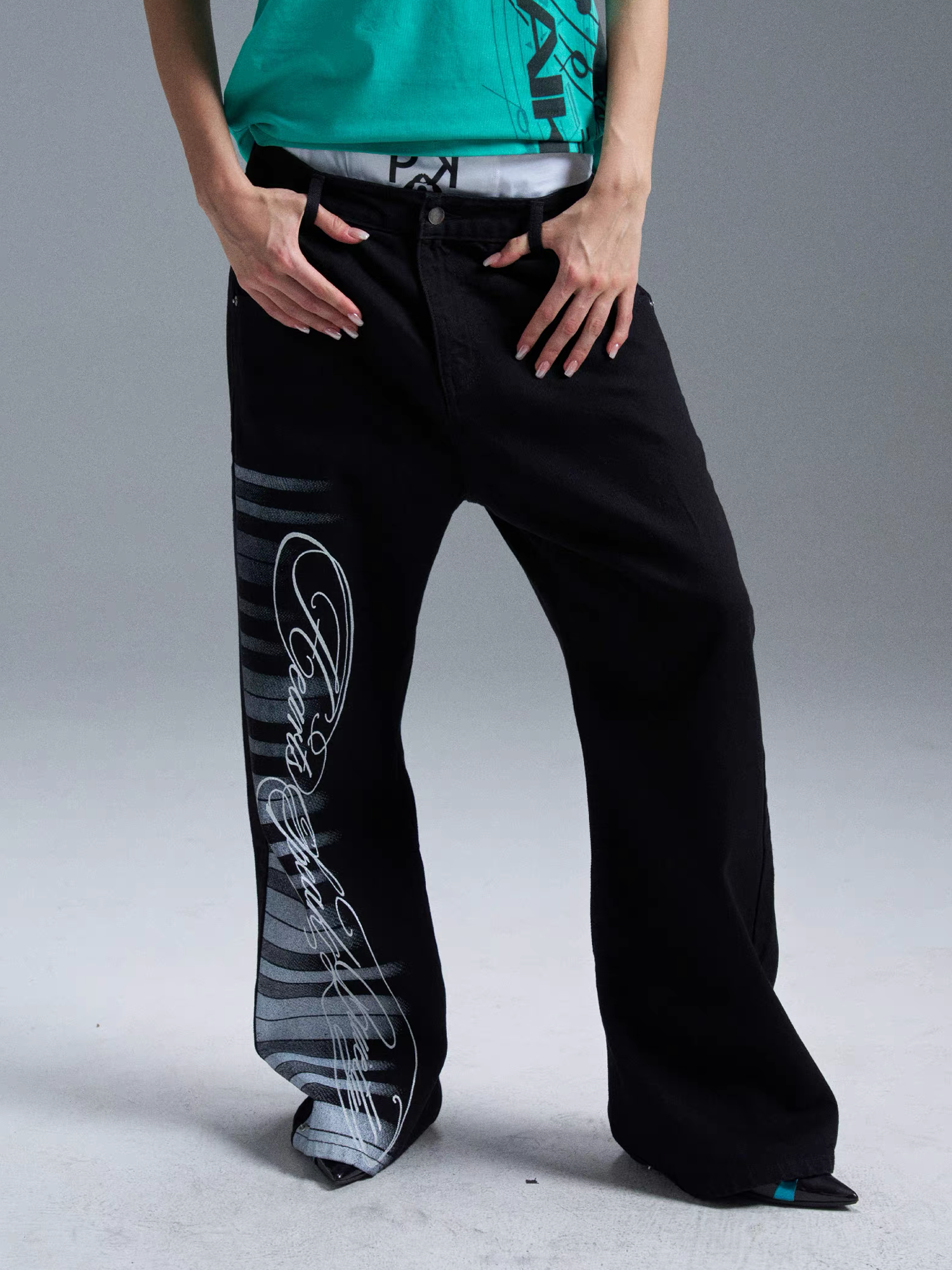 PAIKI Piano Key Script Foil Flared Jeans