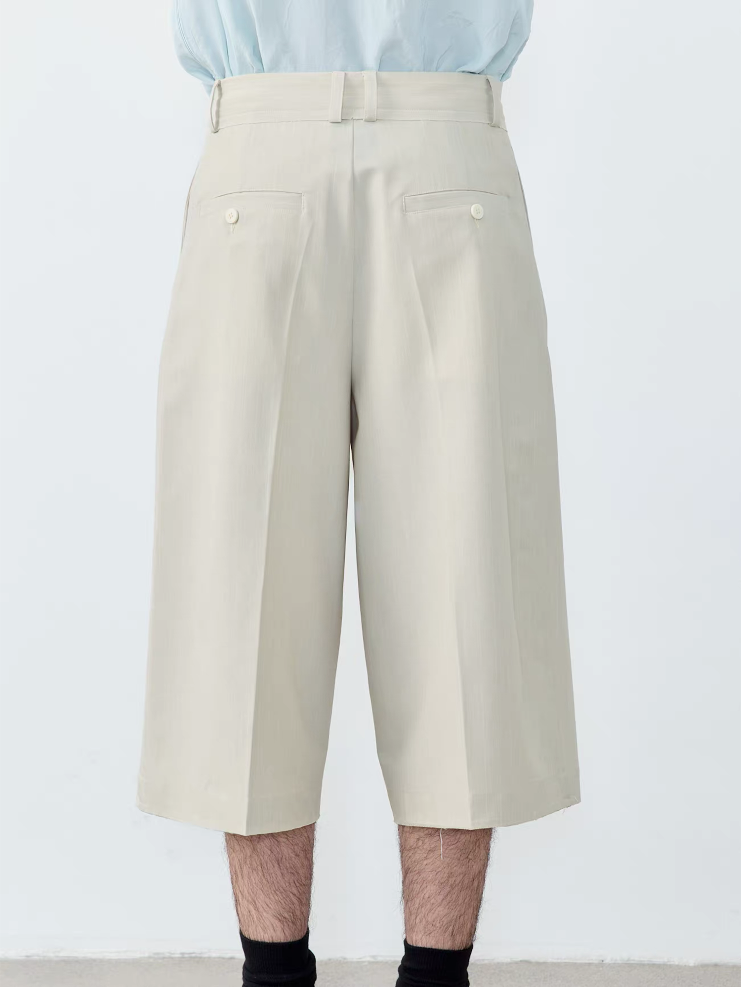 GRAINMUSTARD Classic High-Waist Pinstripe Pleated Cropped Shorts
