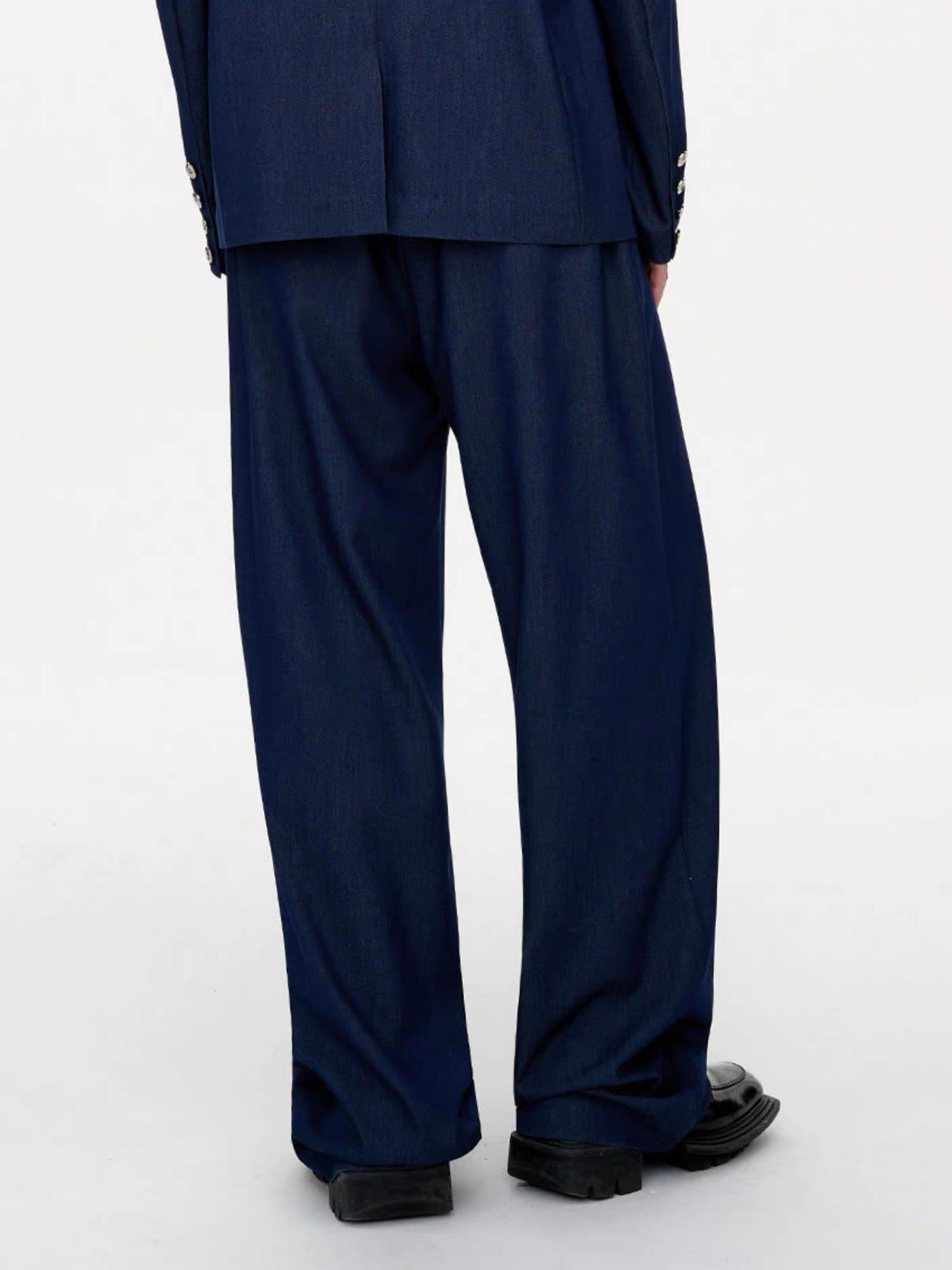 TIWILLTANG Classic Raw Edge Straight-Leg Trousers