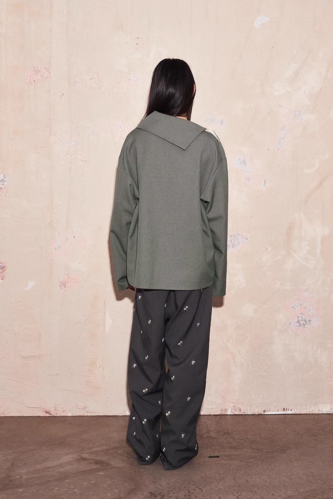SAME FLOW Essential Asym Cowl Collar Drape Pullover
